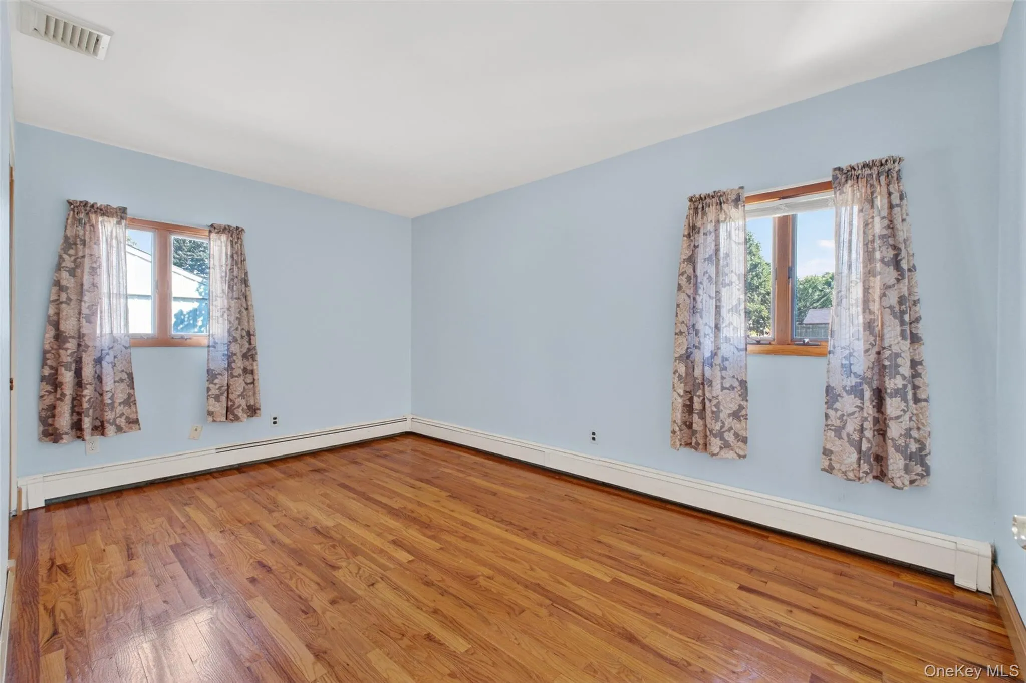 20 Glen Drive, Poughkeepsie (town), NY, 3 Bedrooms Bedrooms, 6 Rooms Rooms,1 BathroomBathrooms,Residential,For Rent,Glen,0,1007918 20 Glen Drive, Poughkeepsie (town), NY, 3 Bedrooms Bedrooms, 6 Rooms Rooms,1 BathroomBathrooms,Residential,For Rent,Glen,0,1007918