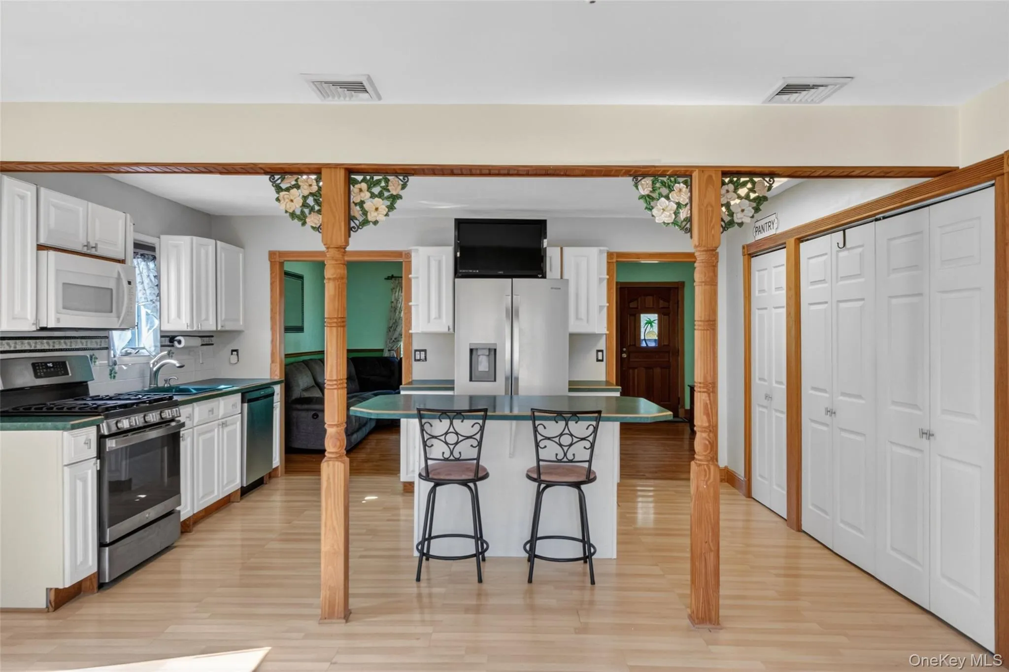 20 Glen Drive, Poughkeepsie (town), NY, 3 Bedrooms Bedrooms, 6 Rooms Rooms,1 BathroomBathrooms,Residential,For Rent,Glen,0,1007918 20 Glen Drive, Poughkeepsie (town), NY, 3 Bedrooms Bedrooms, 6 Rooms Rooms,1 BathroomBathrooms,Residential,For Rent,Glen,0,1007918