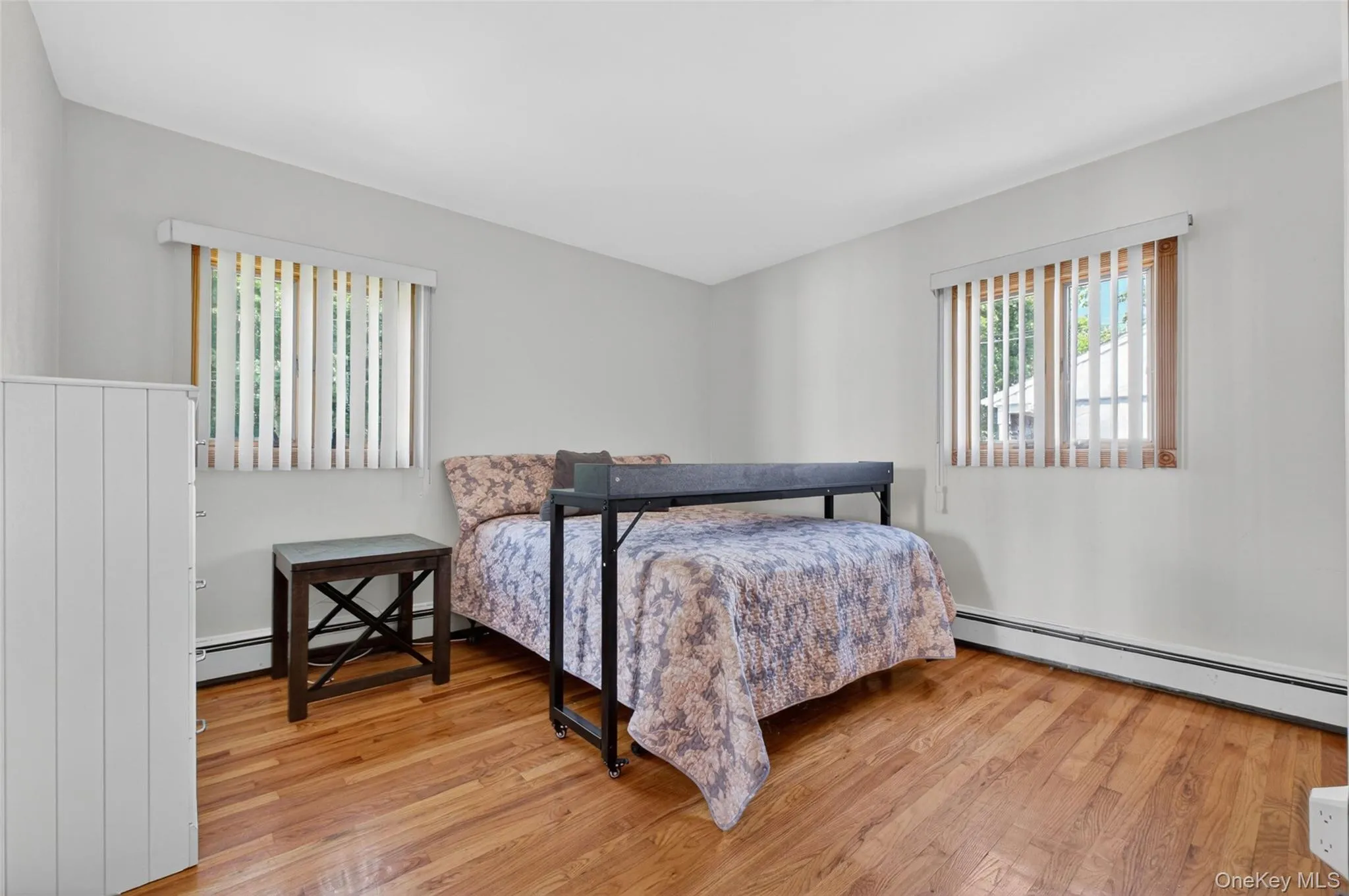 Wood floors in all bedrooms Wood floors in all bedrooms