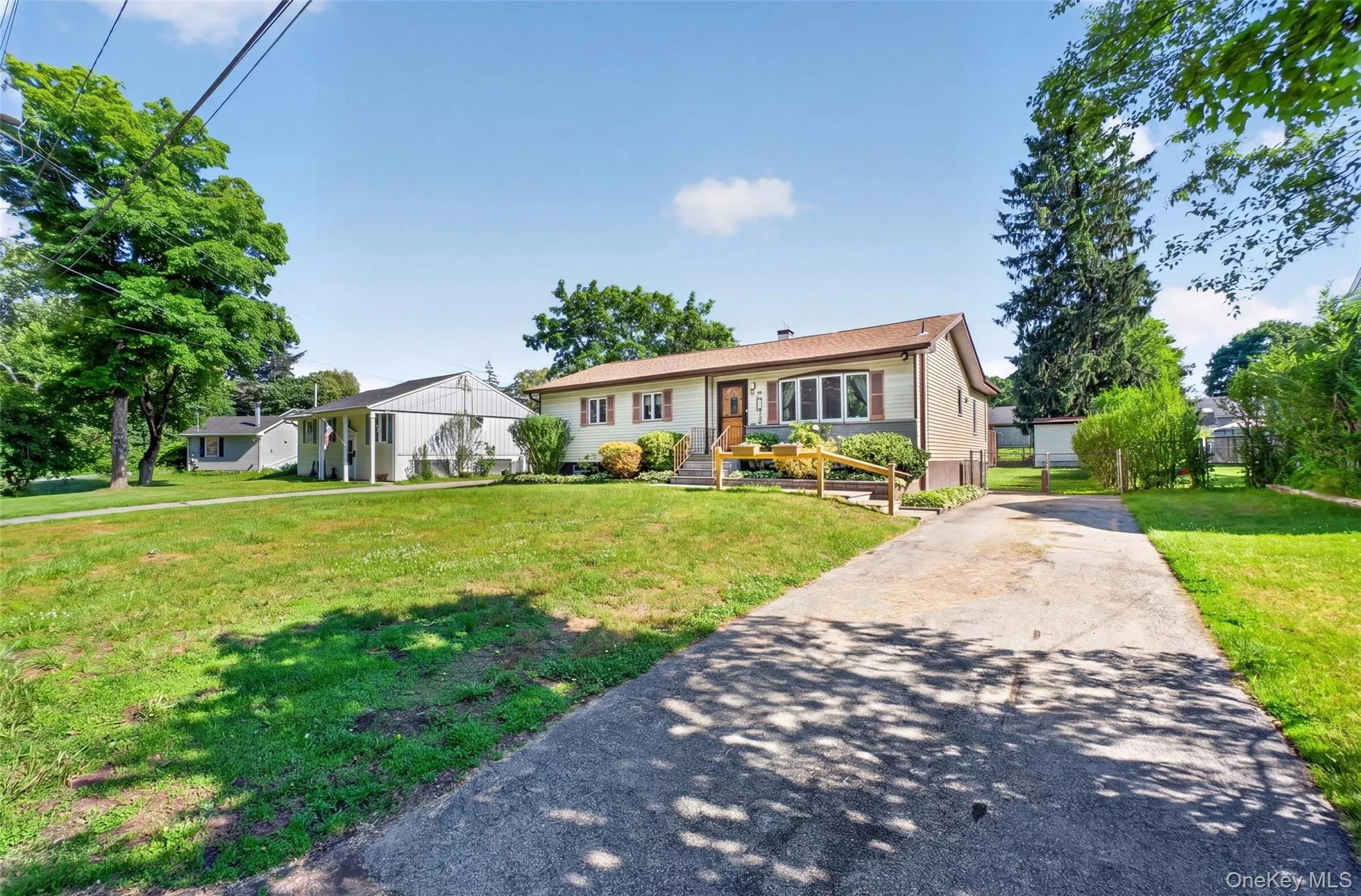 20 Glen Drive, Poughkeepsie (town), NY, 3 Bedrooms Bedrooms, 6 Rooms Rooms,1 BathroomBathrooms,Residential,For Rent,Glen,0,1007918 20 Glen Drive, Poughkeepsie (town), NY, 3 Bedrooms Bedrooms, 6 Rooms Rooms,1 BathroomBathrooms,Residential,For Rent,Glen,0,1007918