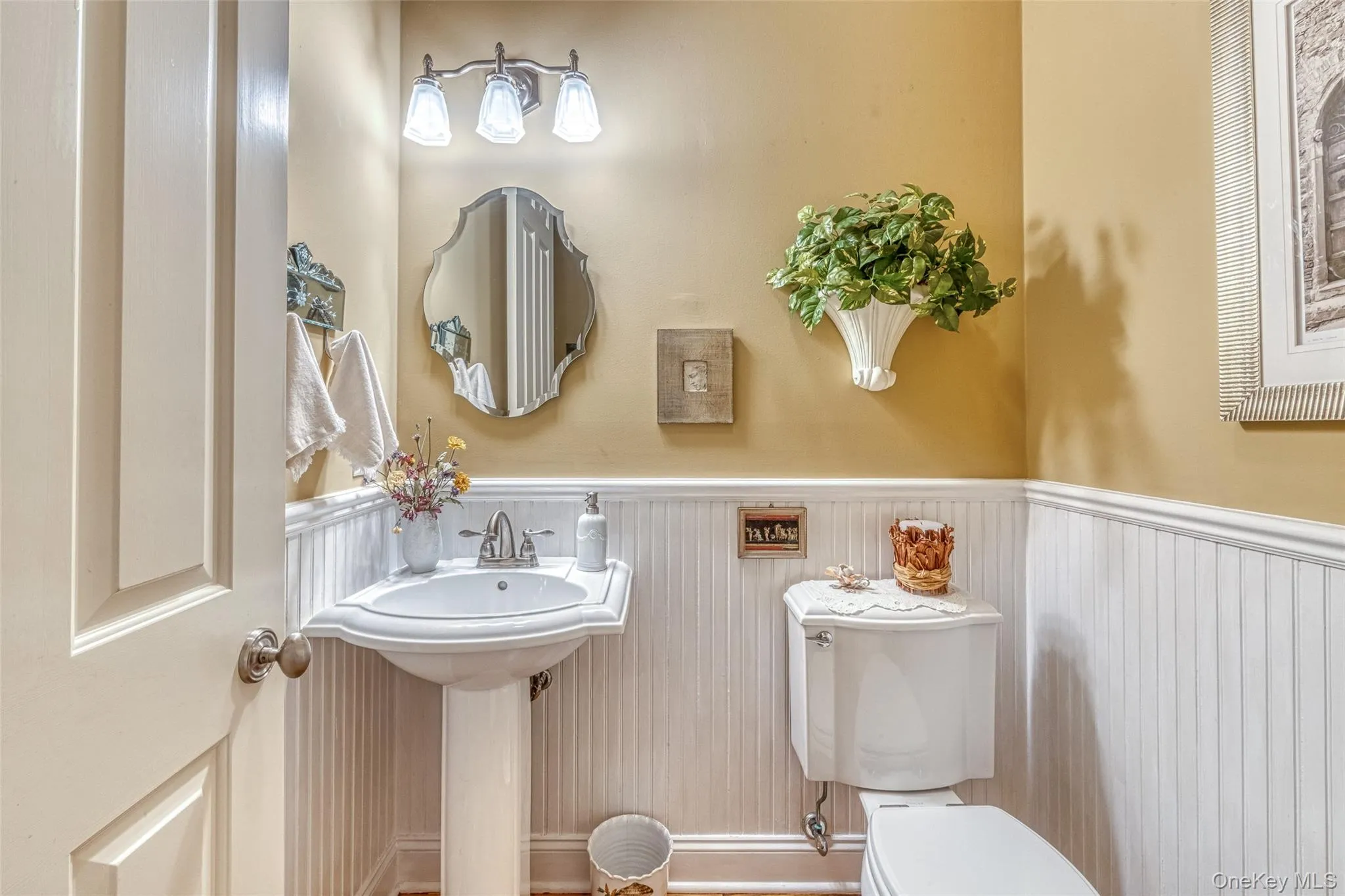 1640 Grandview Drive, Southold, NY, 4 Bedrooms Bedrooms, 15 Rooms Rooms,4 BathroomsBathrooms,Residential,For Rent,Grandview,0,1007919 1640 Grandview Drive, Southold, NY, 4 Bedrooms Bedrooms, 15 Rooms Rooms,4 BathroomsBathrooms,Residential,For Rent,Grandview,0,1007919