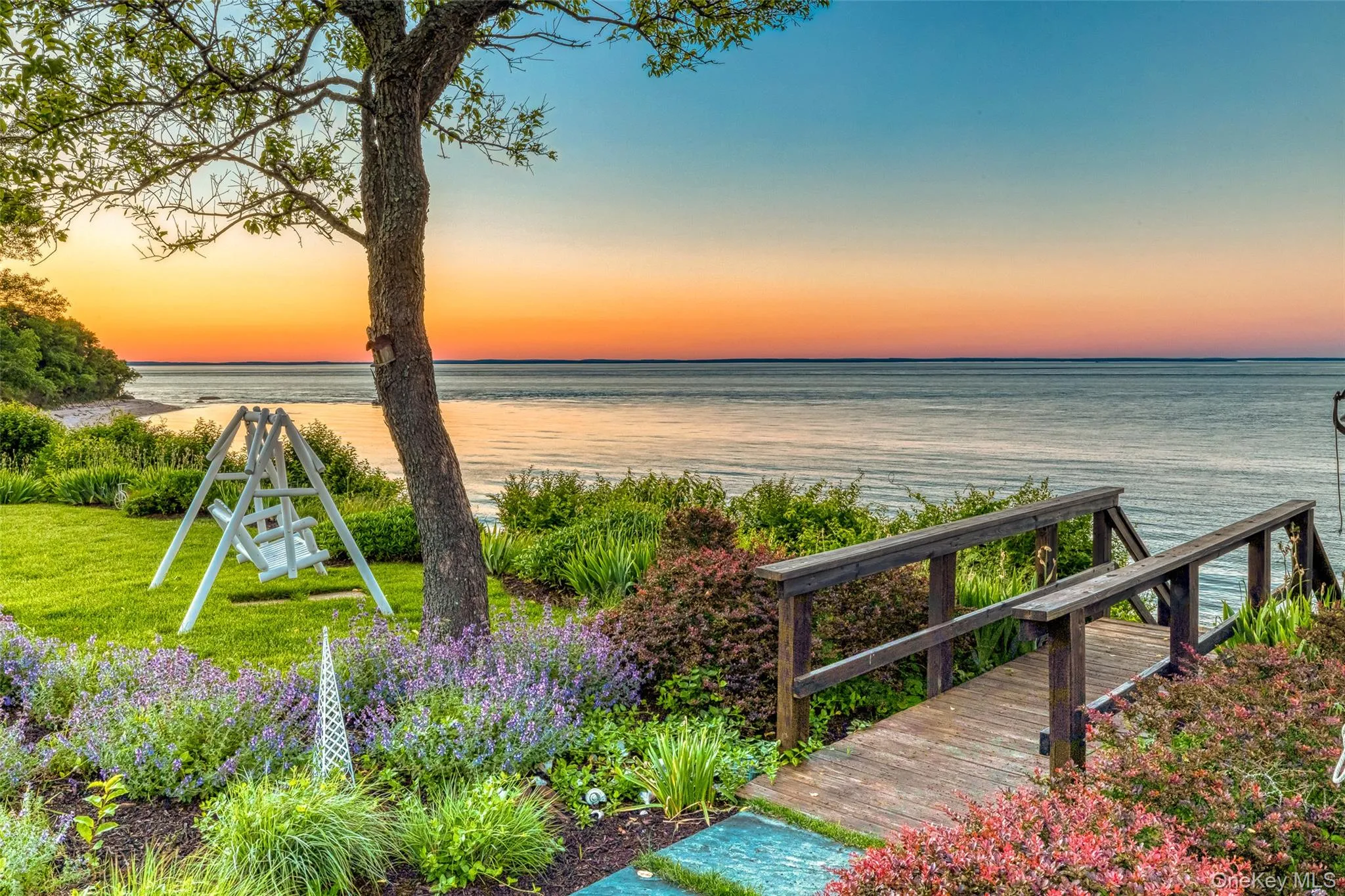 1640 Grandview Drive, Southold, NY, 4 Bedrooms Bedrooms, 15 Rooms Rooms,4 BathroomsBathrooms,Residential,For Rent,Grandview,0,1007919 1640 Grandview Drive, Southold, NY, 4 Bedrooms Bedrooms, 15 Rooms Rooms,4 BathroomsBathrooms,Residential,For Rent,Grandview,0,1007919