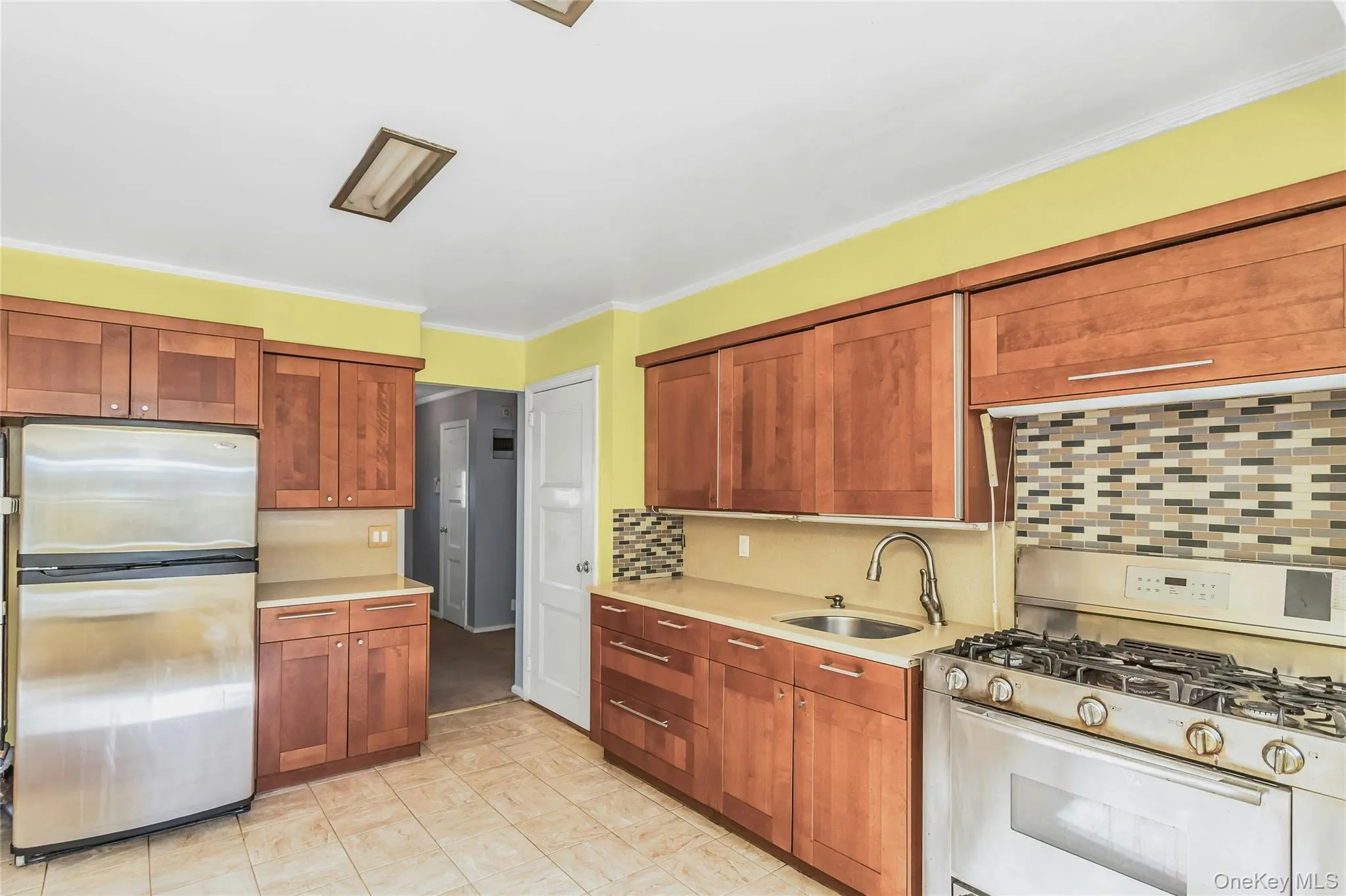 1812 Collins Street, Hempstead, NY, 3 Bedrooms Bedrooms, 7 Rooms Rooms,2 BathroomsBathrooms,Residential,For Rent,Collins,0,1007925 1812 Collins Street, Hempstead, NY, 3 Bedrooms Bedrooms, 7 Rooms Rooms,2 BathroomsBathrooms,Residential,For Rent,Collins,0,1007925