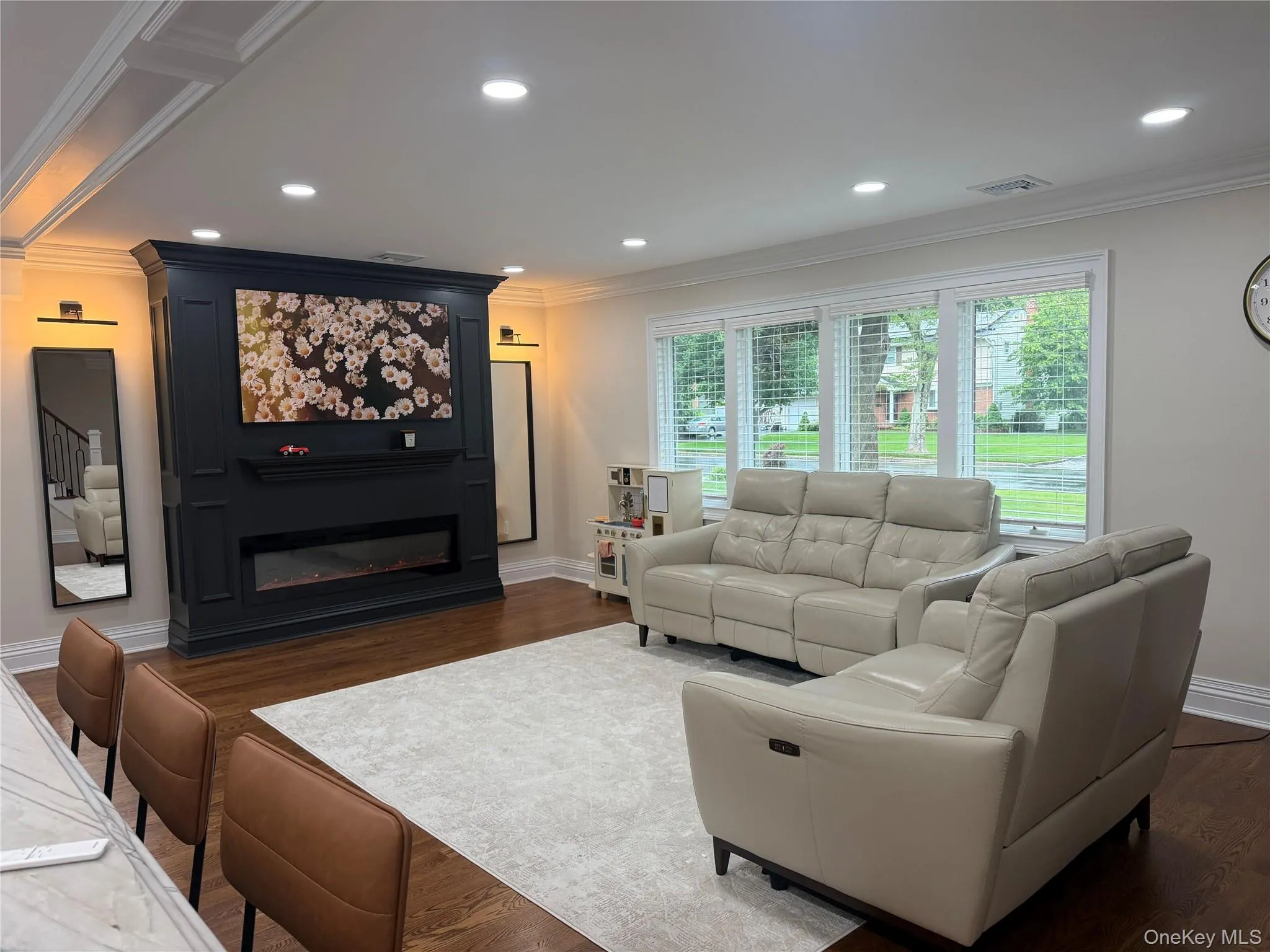 18 Amalia Lane, Huntington, NY, 3 Bedrooms Bedrooms, 6 Rooms Rooms,1 BathroomBathrooms,Residential Lease,For Rent,Amalia,0,1007926 18 Amalia Lane, Huntington, NY, 3 Bedrooms Bedrooms, 6 Rooms Rooms,1 BathroomBathrooms,Residential Lease,For Rent,Amalia,0,1007926