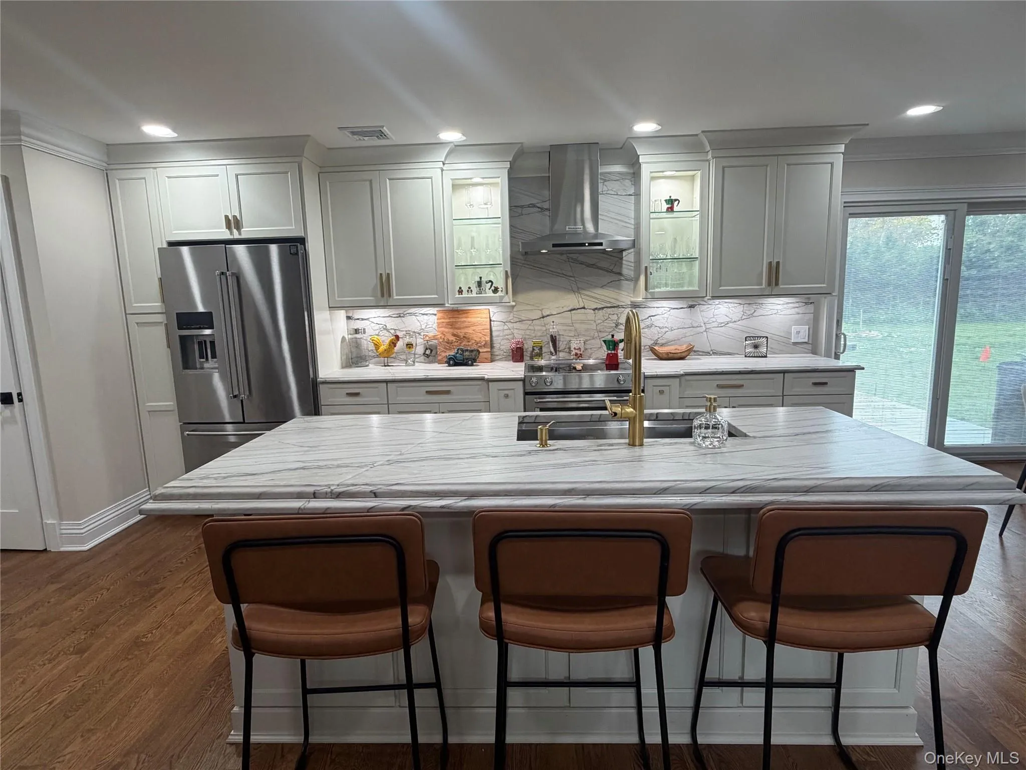 18 Amalia Lane, Huntington, NY, 3 Bedrooms Bedrooms, 6 Rooms Rooms,1 BathroomBathrooms,Residential Lease,For Rent,Amalia,0,1007926 18 Amalia Lane, Huntington, NY, 3 Bedrooms Bedrooms, 6 Rooms Rooms,1 BathroomBathrooms,Residential Lease,For Rent,Amalia,0,1007926