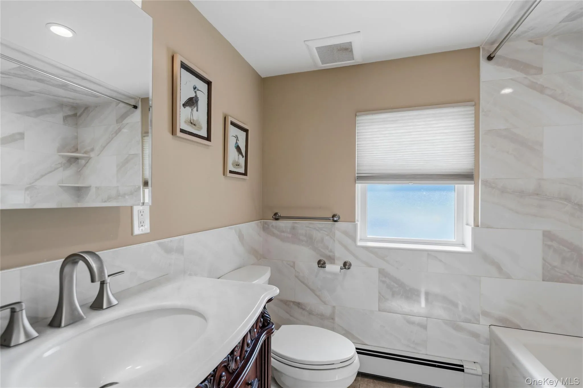 105 Sequams Lane, Islip, NY, 6 Bedrooms Bedrooms, 12 Rooms Rooms,4 BathroomsBathrooms,Residential,For Rent,Sequams,0,1007927 105 Sequams Lane, Islip, NY, 6 Bedrooms Bedrooms, 12 Rooms Rooms,4 BathroomsBathrooms,Residential,For Rent,Sequams,0,1007927
