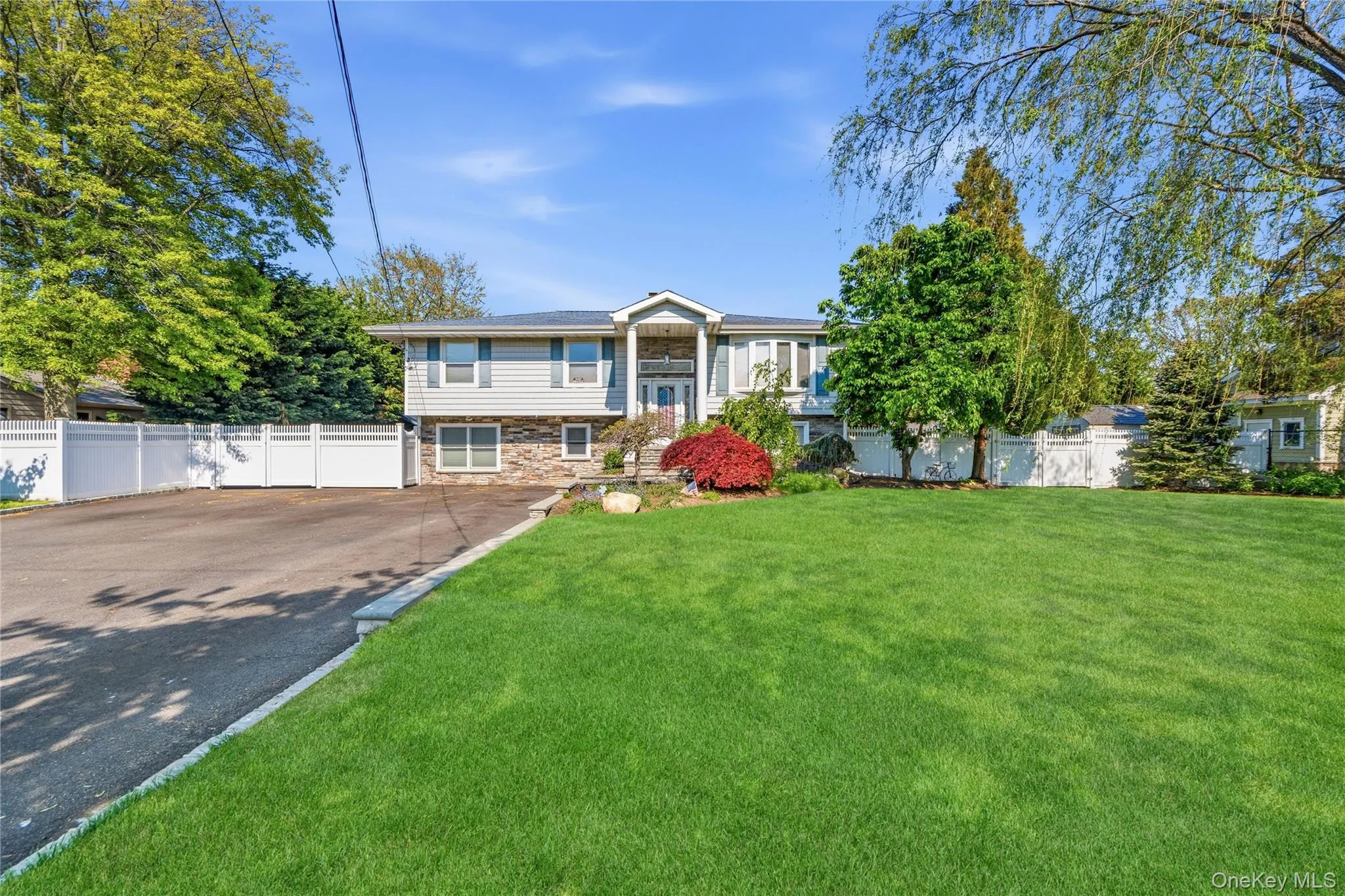 105 Sequams Lane, Islip, NY, 6 Bedrooms Bedrooms, 12 Rooms Rooms,4 BathroomsBathrooms,Residential,For Rent,Sequams,0,1007927 105 Sequams Lane, Islip, NY, 6 Bedrooms Bedrooms, 12 Rooms Rooms,4 BathroomsBathrooms,Residential,For Rent,Sequams,0,1007927
