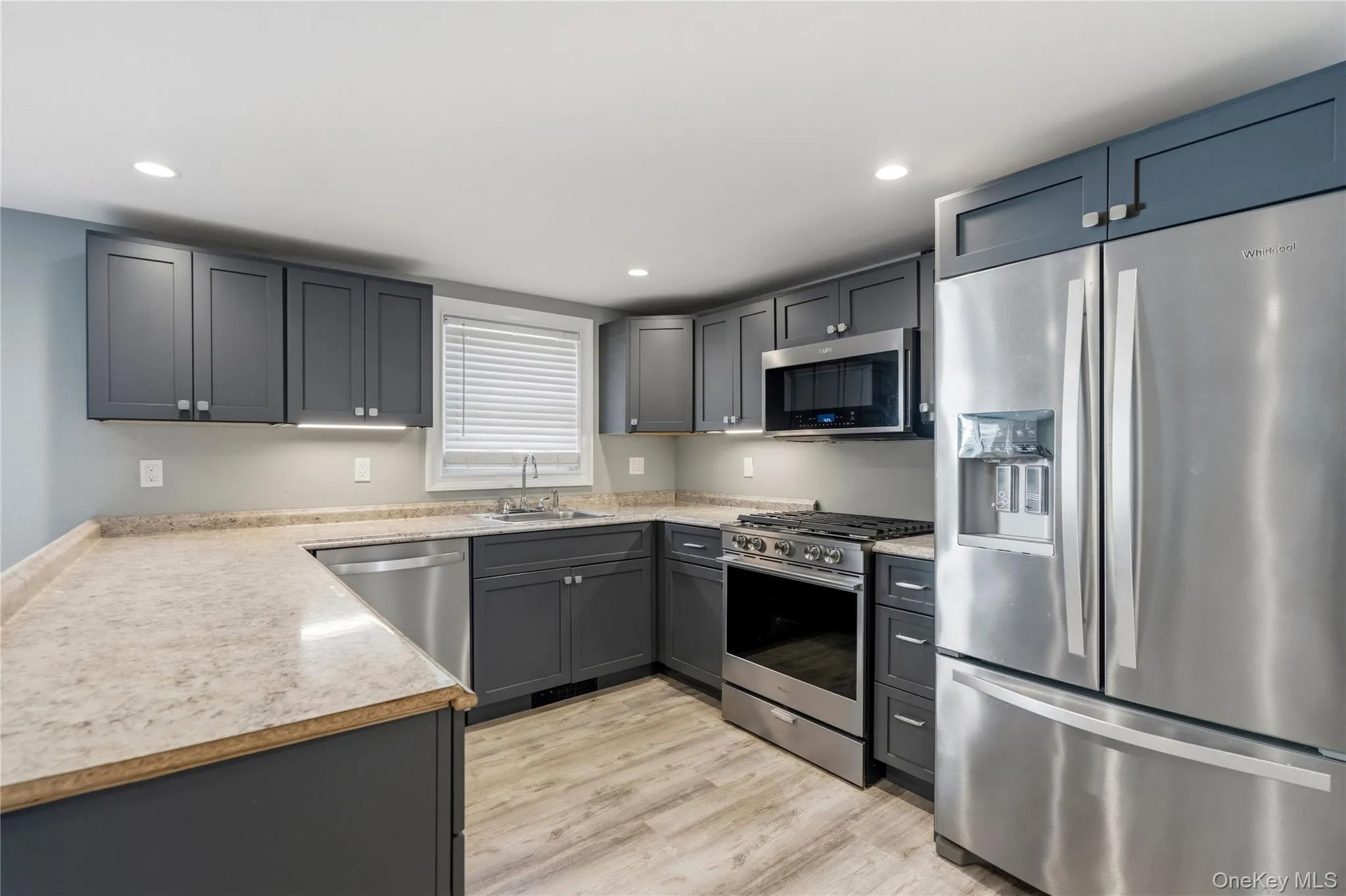 105 Sequams Lane, Islip, NY, 6 Bedrooms Bedrooms, 12 Rooms Rooms,4 BathroomsBathrooms,Residential,For Rent,Sequams,0,1007927 105 Sequams Lane, Islip, NY, 6 Bedrooms Bedrooms, 12 Rooms Rooms,4 BathroomsBathrooms,Residential,For Rent,Sequams,0,1007927