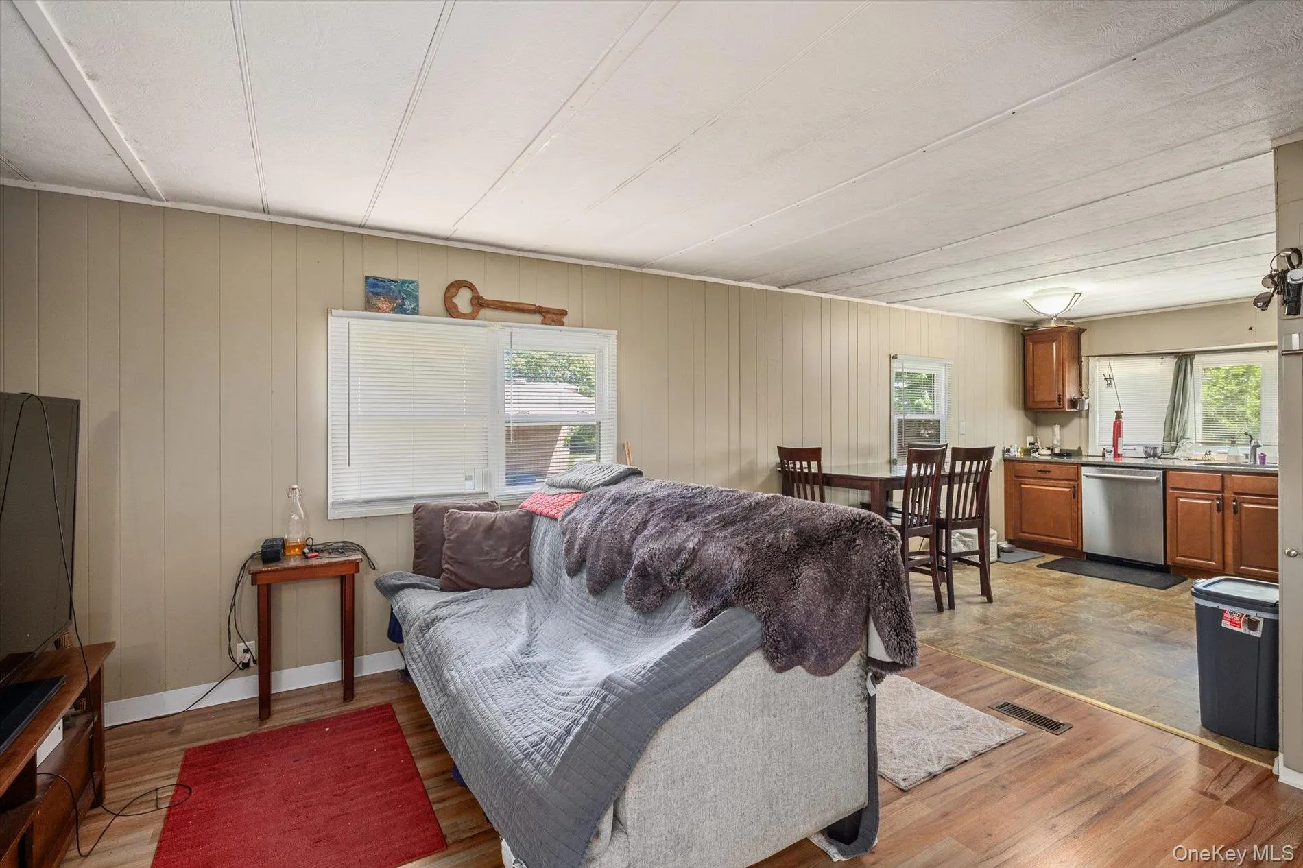 66 Minuteman Drive, Islip, NY, 2 Bedrooms Bedrooms, 5 Rooms Rooms,1 BathroomBathrooms,Residential,For Rent,Minuteman Drive,0,1007928 66 Minuteman Drive, Islip, NY, 2 Bedrooms Bedrooms, 5 Rooms Rooms,1 BathroomBathrooms,Residential,For Rent,Minuteman Drive,0,1007928