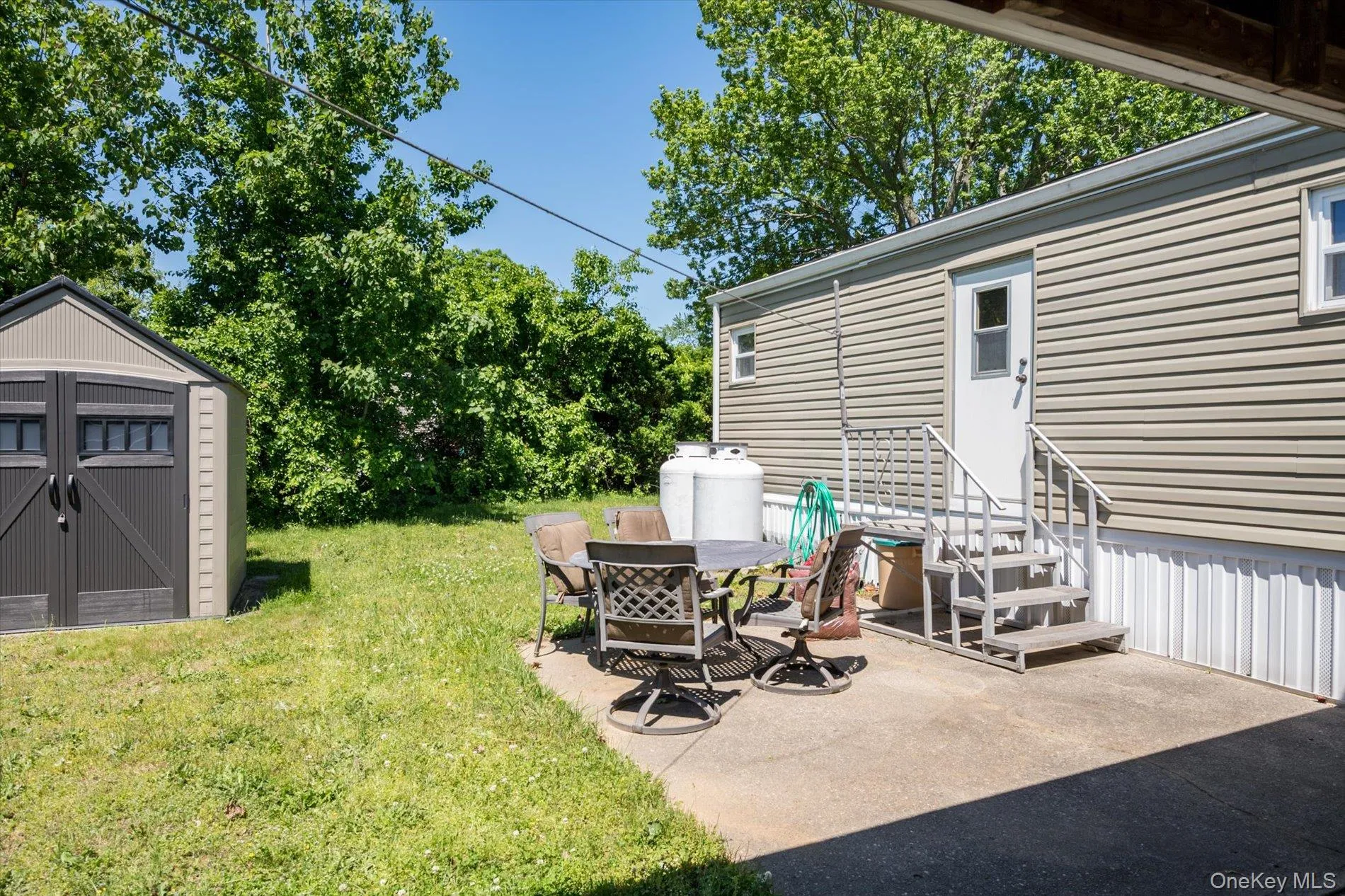 66 Minuteman Drive, Islip, NY, 2 Bedrooms Bedrooms, 5 Rooms Rooms,1 BathroomBathrooms,Residential,For Rent,Minuteman Drive,0,1007928 66 Minuteman Drive, Islip, NY, 2 Bedrooms Bedrooms, 5 Rooms Rooms,1 BathroomBathrooms,Residential,For Rent,Minuteman Drive,0,1007928