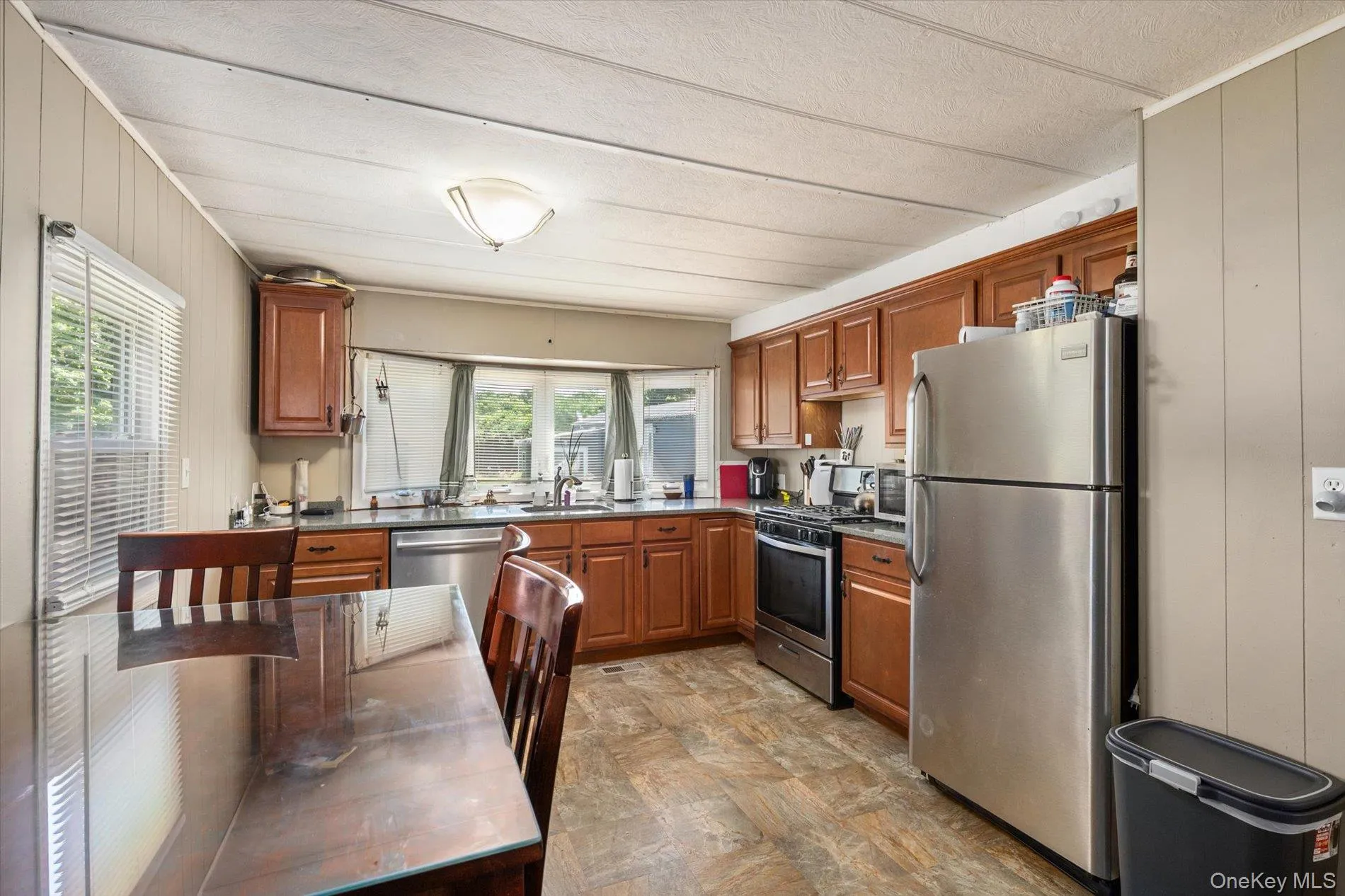 66 Minuteman Drive, Islip, NY, 2 Bedrooms Bedrooms, 5 Rooms Rooms,1 BathroomBathrooms,Residential,For Rent,Minuteman Drive,0,1007928 66 Minuteman Drive, Islip, NY, 2 Bedrooms Bedrooms, 5 Rooms Rooms,1 BathroomBathrooms,Residential,For Rent,Minuteman Drive,0,1007928
