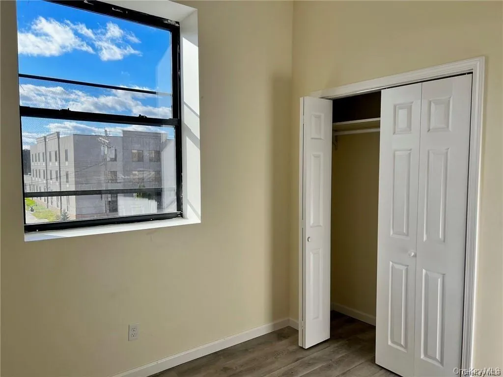 102 North Street, Middletown, NY, 2 Bedrooms Bedrooms, 4 Rooms Rooms,1 BathroomBathrooms,Residential Lease,For Rent,North,0,1007930 102 North Street, Middletown, NY, 2 Bedrooms Bedrooms, 4 Rooms Rooms,1 BathroomBathrooms,Residential Lease,For Rent,North,0,1007930