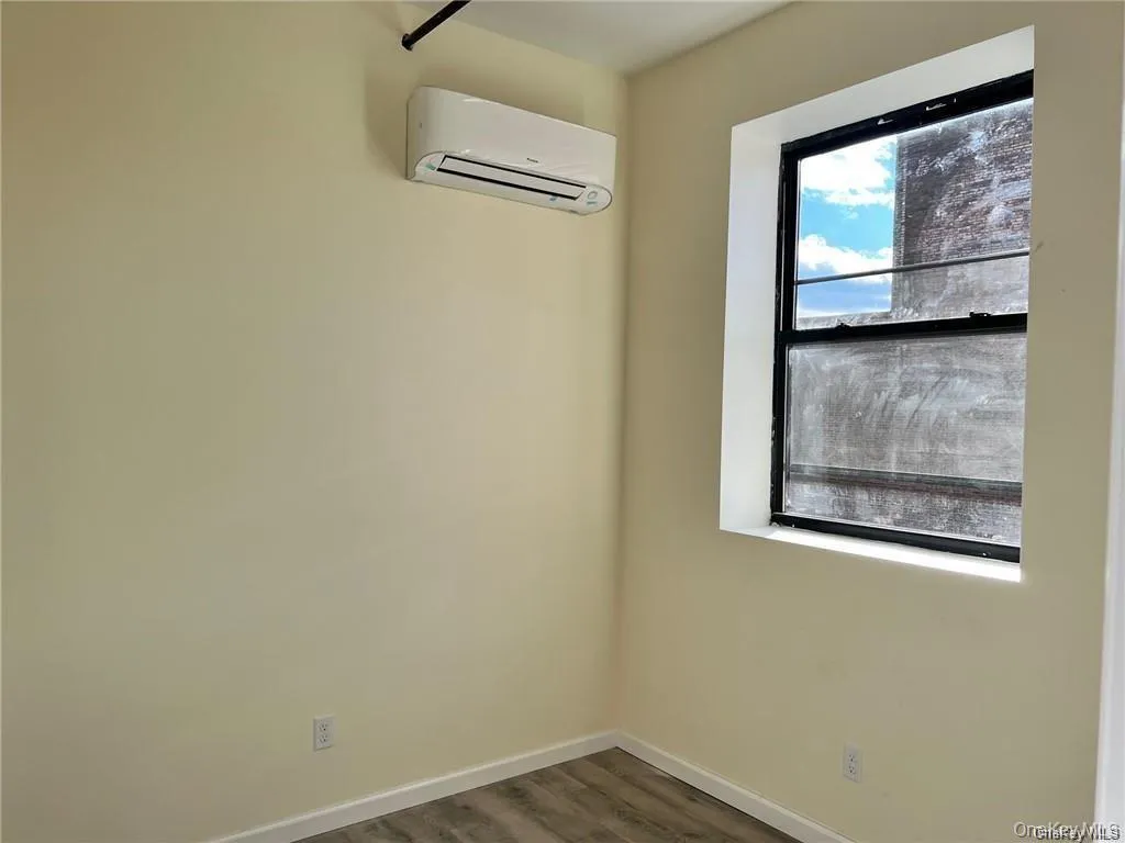 102 North Street, Middletown, NY, 2 Bedrooms Bedrooms, 4 Rooms Rooms,1 BathroomBathrooms,Residential Lease,For Rent,North,0,1007930 102 North Street, Middletown, NY, 2 Bedrooms Bedrooms, 4 Rooms Rooms,1 BathroomBathrooms,Residential Lease,For Rent,North,0,1007930
