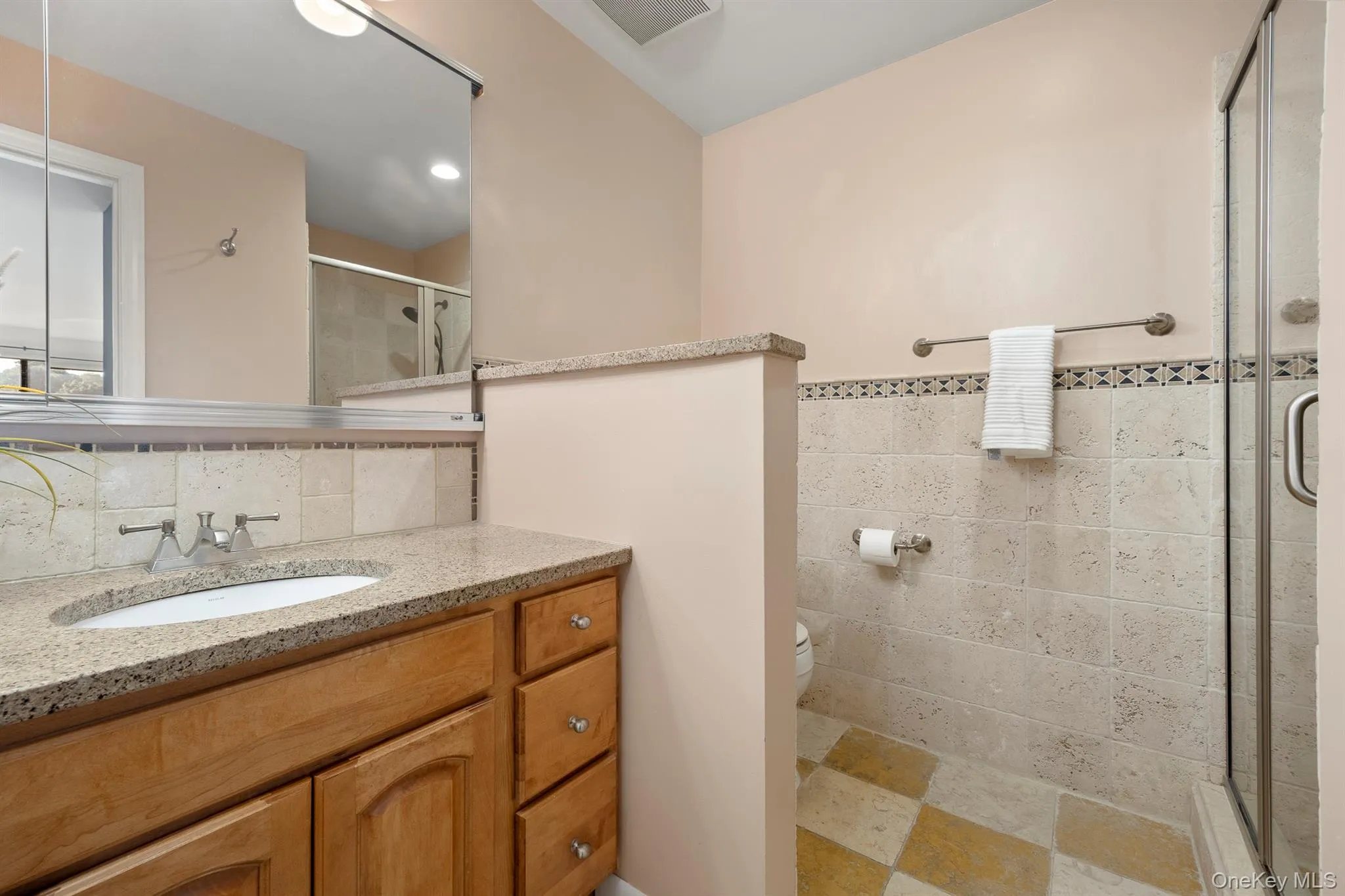 89 Broadway, White Plains, NY, 3 Bedrooms Bedrooms, 6 Rooms Rooms,2 BathroomsBathrooms,Residential,For Rent,Broadway,0,1007932 89 Broadway, White Plains, NY, 3 Bedrooms Bedrooms, 6 Rooms Rooms,2 BathroomsBathrooms,Residential,For Rent,Broadway,0,1007932