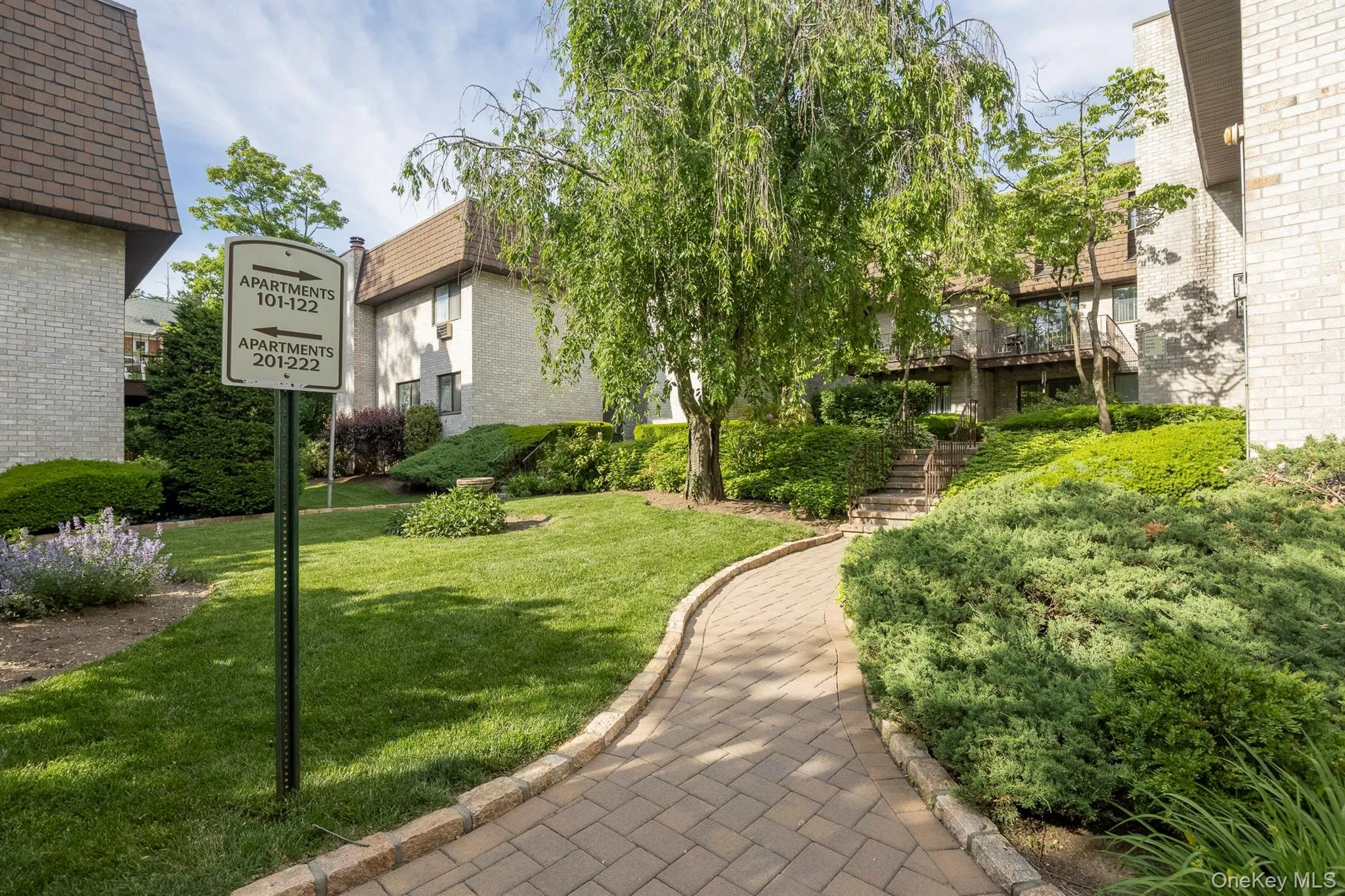 89 Broadway, White Plains, NY, 3 Bedrooms Bedrooms, 6 Rooms Rooms,2 BathroomsBathrooms,Residential,For Rent,Broadway,0,1007932 89 Broadway, White Plains, NY, 3 Bedrooms Bedrooms, 6 Rooms Rooms,2 BathroomsBathrooms,Residential,For Rent,Broadway,0,1007932