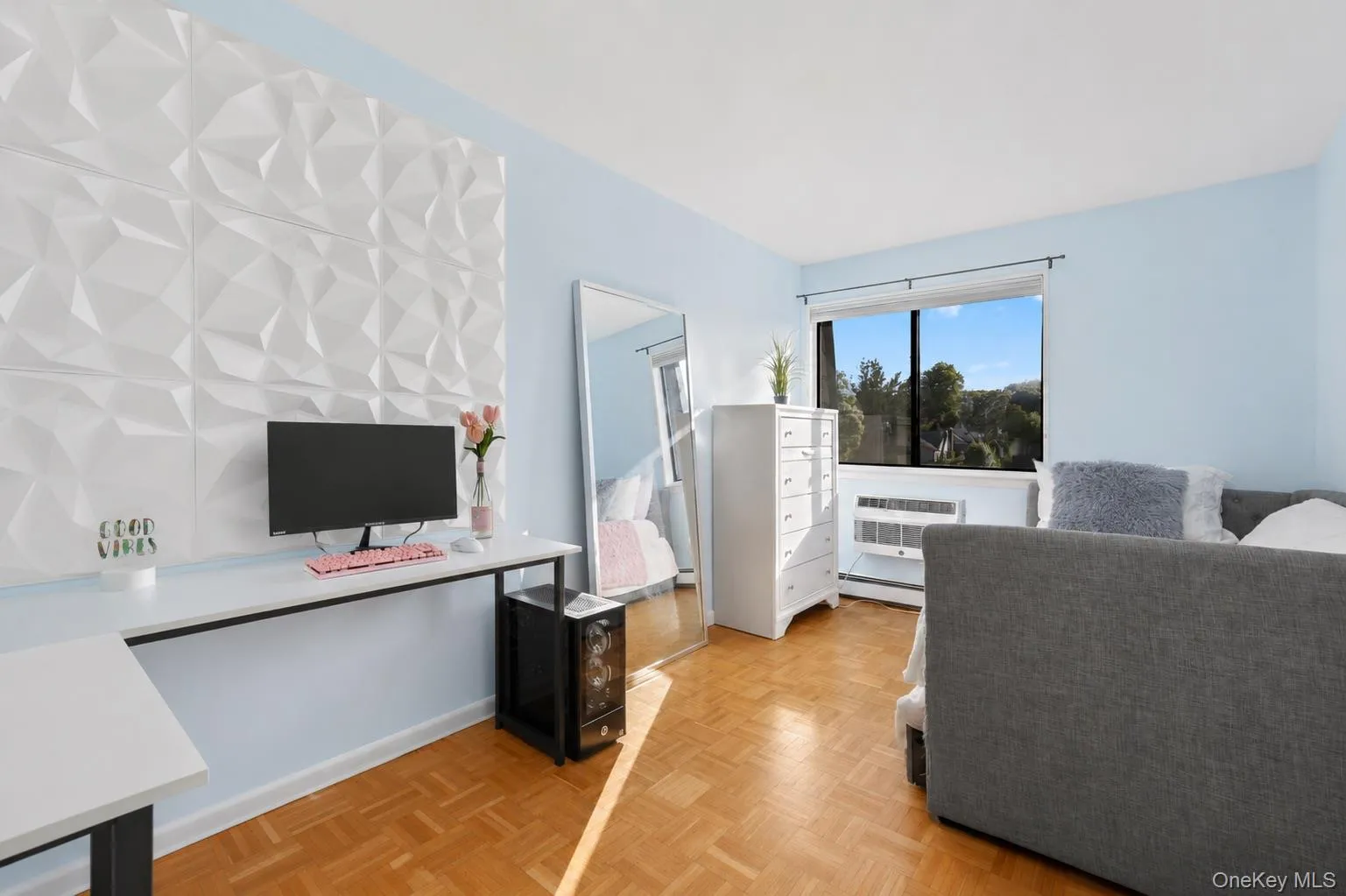 89 Broadway, White Plains, NY, 3 Bedrooms Bedrooms, 6 Rooms Rooms,2 BathroomsBathrooms,Residential,For Rent,Broadway,0,1007932 89 Broadway, White Plains, NY, 3 Bedrooms Bedrooms, 6 Rooms Rooms,2 BathroomsBathrooms,Residential,For Rent,Broadway,0,1007932