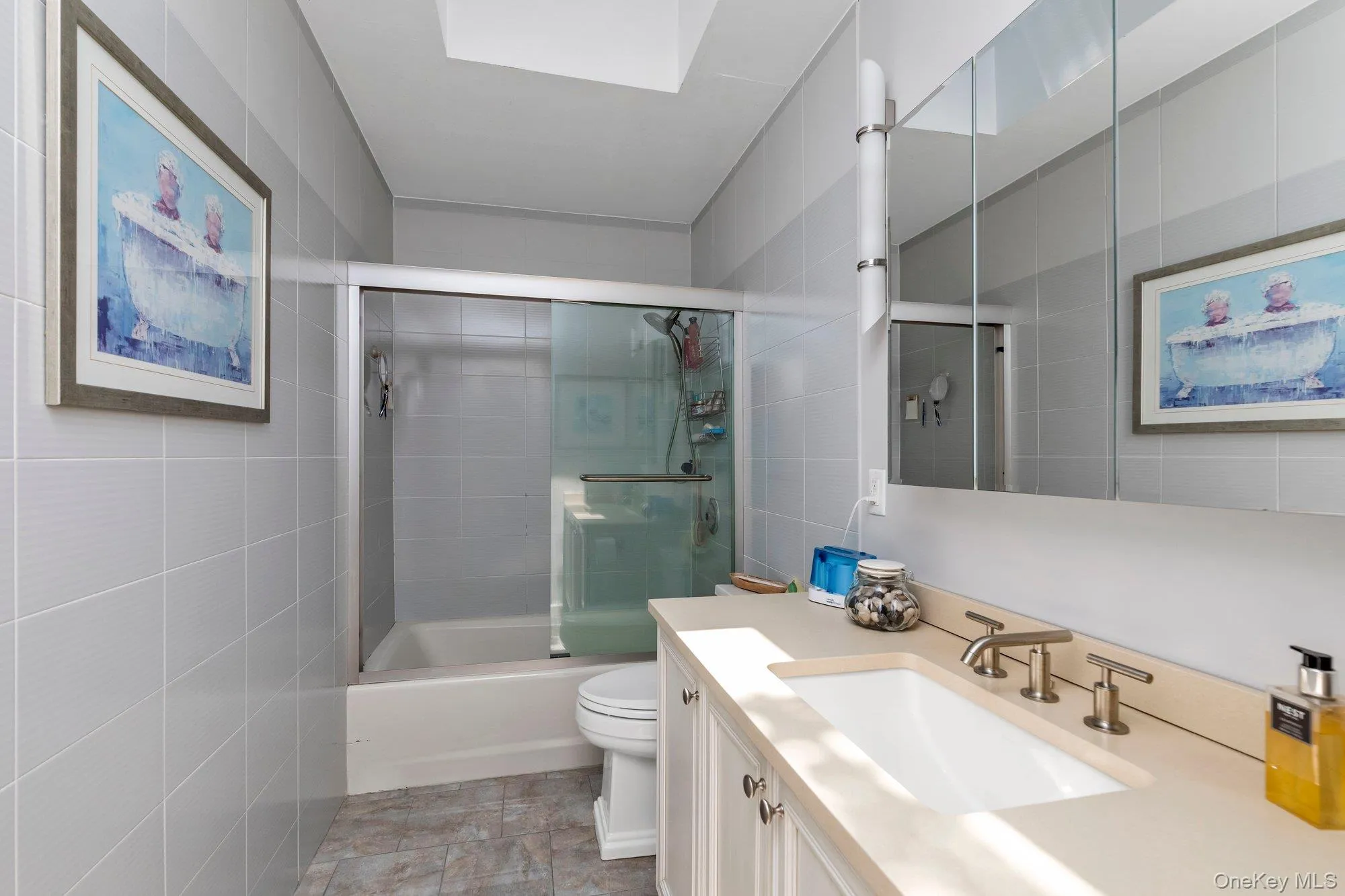25 Linden Lane, Hempstead, NY, 3 Bedrooms Bedrooms, 7 Rooms Rooms,2 BathroomsBathrooms,Residential,For Rent,Linden,0,1007936 25 Linden Lane, Hempstead, NY, 3 Bedrooms Bedrooms, 7 Rooms Rooms,2 BathroomsBathrooms,Residential,For Rent,Linden,0,1007936