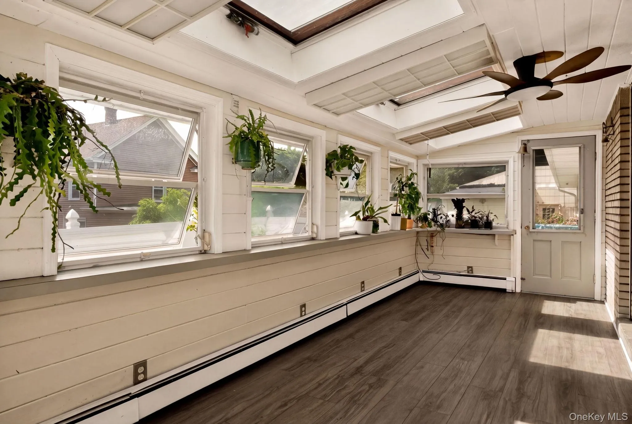 61 Merritt, Kingston, NY, 3 Bedrooms Bedrooms, 9 Rooms Rooms,2 BathroomsBathrooms,Residential,For Rent,Merritt,0,1007948 61 Merritt, Kingston, NY, 3 Bedrooms Bedrooms, 9 Rooms Rooms,2 BathroomsBathrooms,Residential,For Rent,Merritt,0,1007948