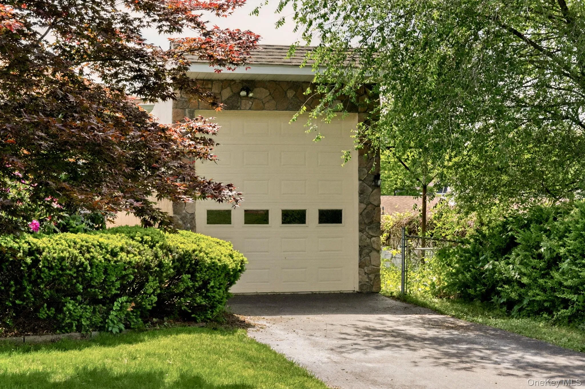 61 Merritt, Kingston, NY, 3 Bedrooms Bedrooms, 9 Rooms Rooms,2 BathroomsBathrooms,Residential,For Rent,Merritt,0,1007948 61 Merritt, Kingston, NY, 3 Bedrooms Bedrooms, 9 Rooms Rooms,2 BathroomsBathrooms,Residential,For Rent,Merritt,0,1007948