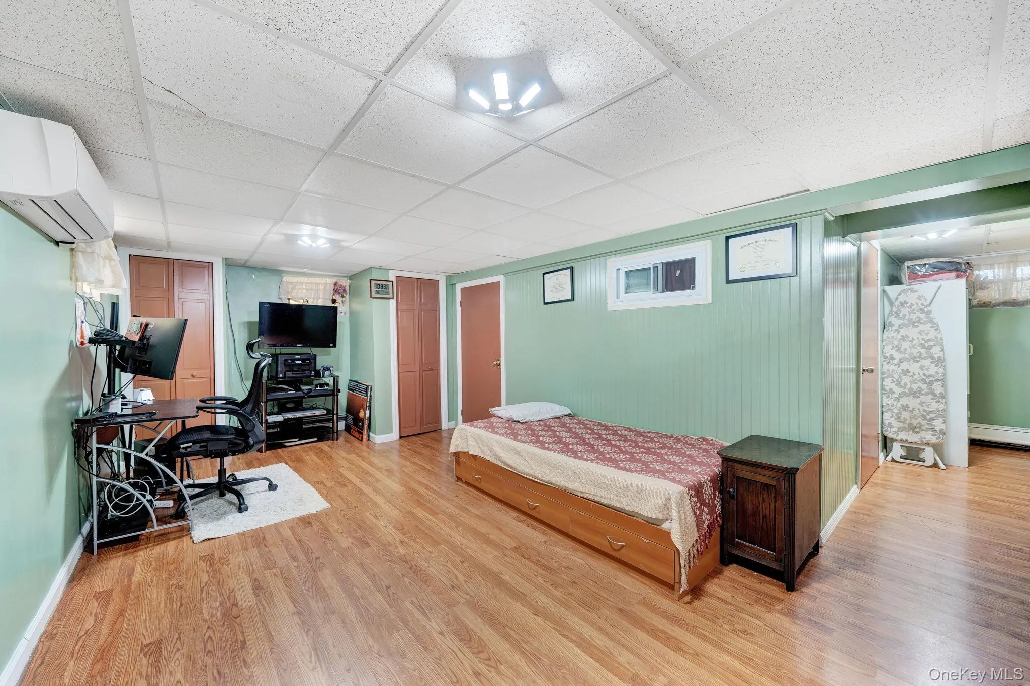 24415 85th Road, New York, NY, 3 Bedrooms Bedrooms, 8 Rooms Rooms,3 BathroomsBathrooms,Residential,For Rent,85th,0,1007952 24415 85th Road, New York, NY, 3 Bedrooms Bedrooms, 8 Rooms Rooms,3 BathroomsBathrooms,Residential,For Rent,85th,0,1007952