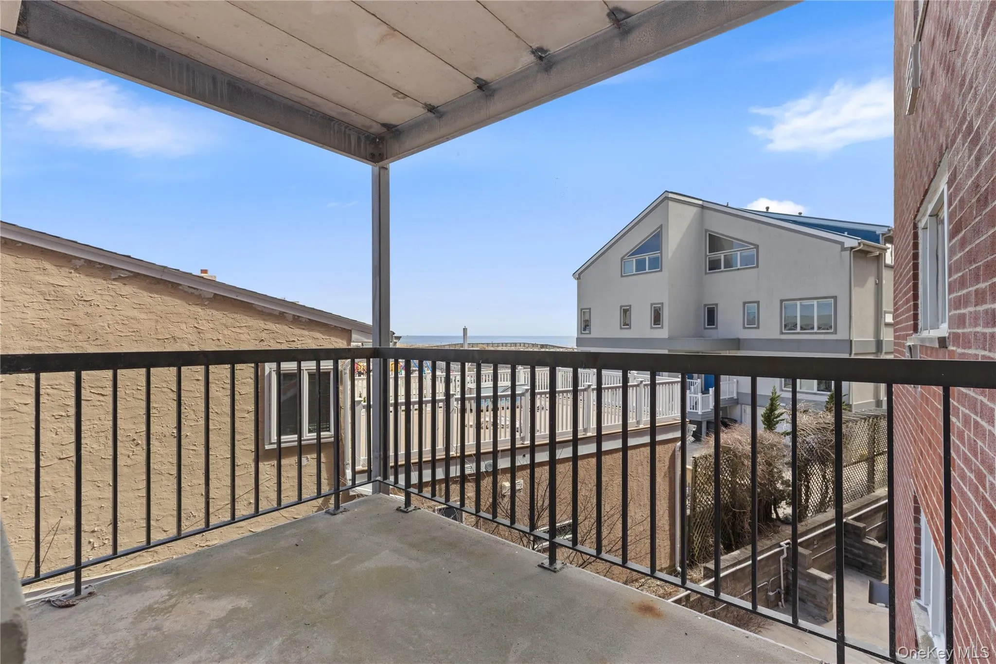 750 Shore Road, Long Beach, NY, 1 Bedroom Bedrooms, 4 Rooms Rooms,1 BathroomBathrooms,Residential Lease,For Rent,Shore,0,1007956 750 Shore Road, Long Beach, NY, 1 Bedroom Bedrooms, 4 Rooms Rooms,1 BathroomBathrooms,Residential Lease,For Rent,Shore,0,1007956