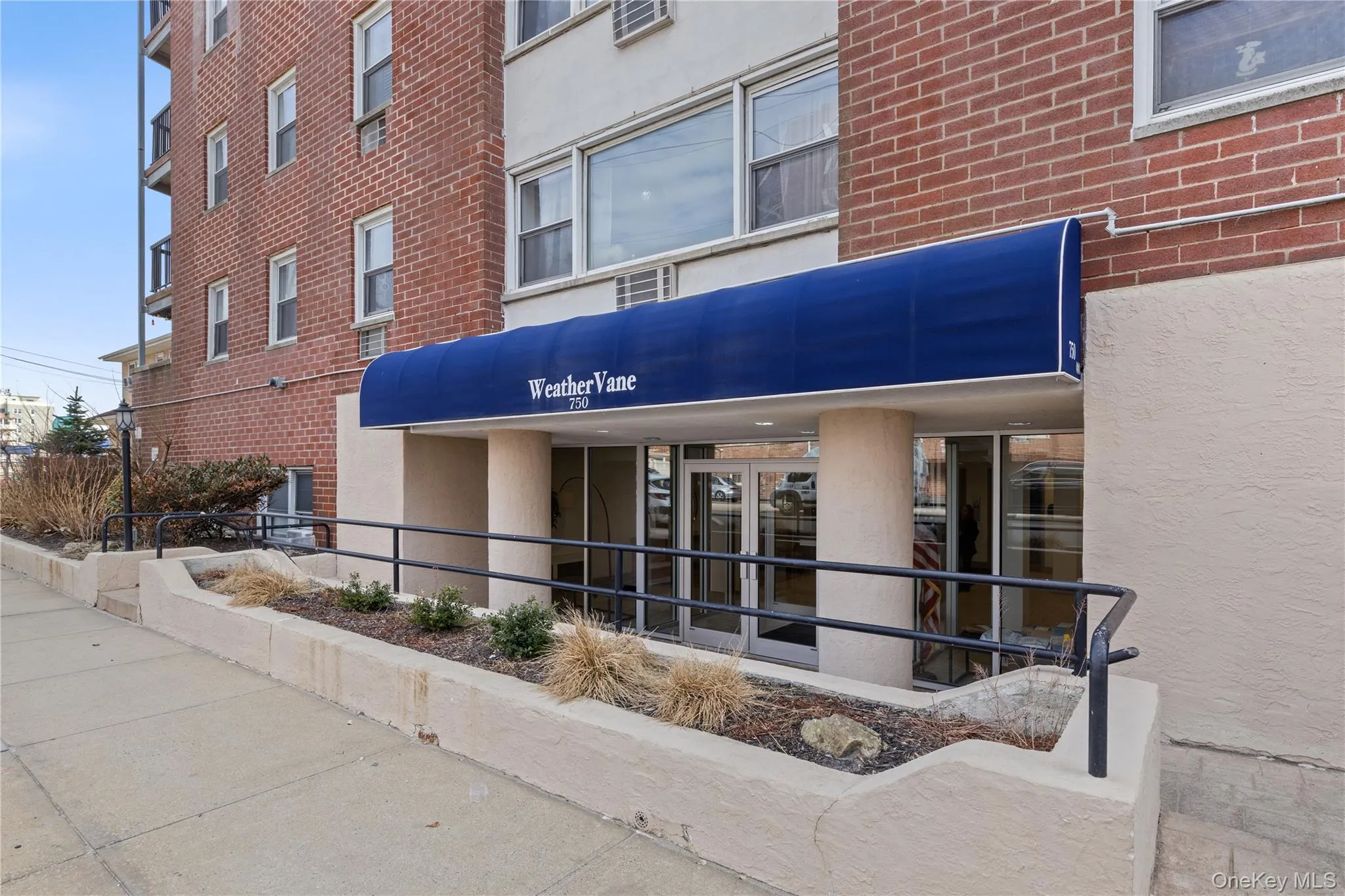 750 Shore Road, Long Beach, NY, 1 Bedroom Bedrooms, 4 Rooms Rooms,1 BathroomBathrooms,Residential Lease,For Rent,Shore,0,1007956 750 Shore Road, Long Beach, NY, 1 Bedroom Bedrooms, 4 Rooms Rooms,1 BathroomBathrooms,Residential Lease,For Rent,Shore,0,1007956