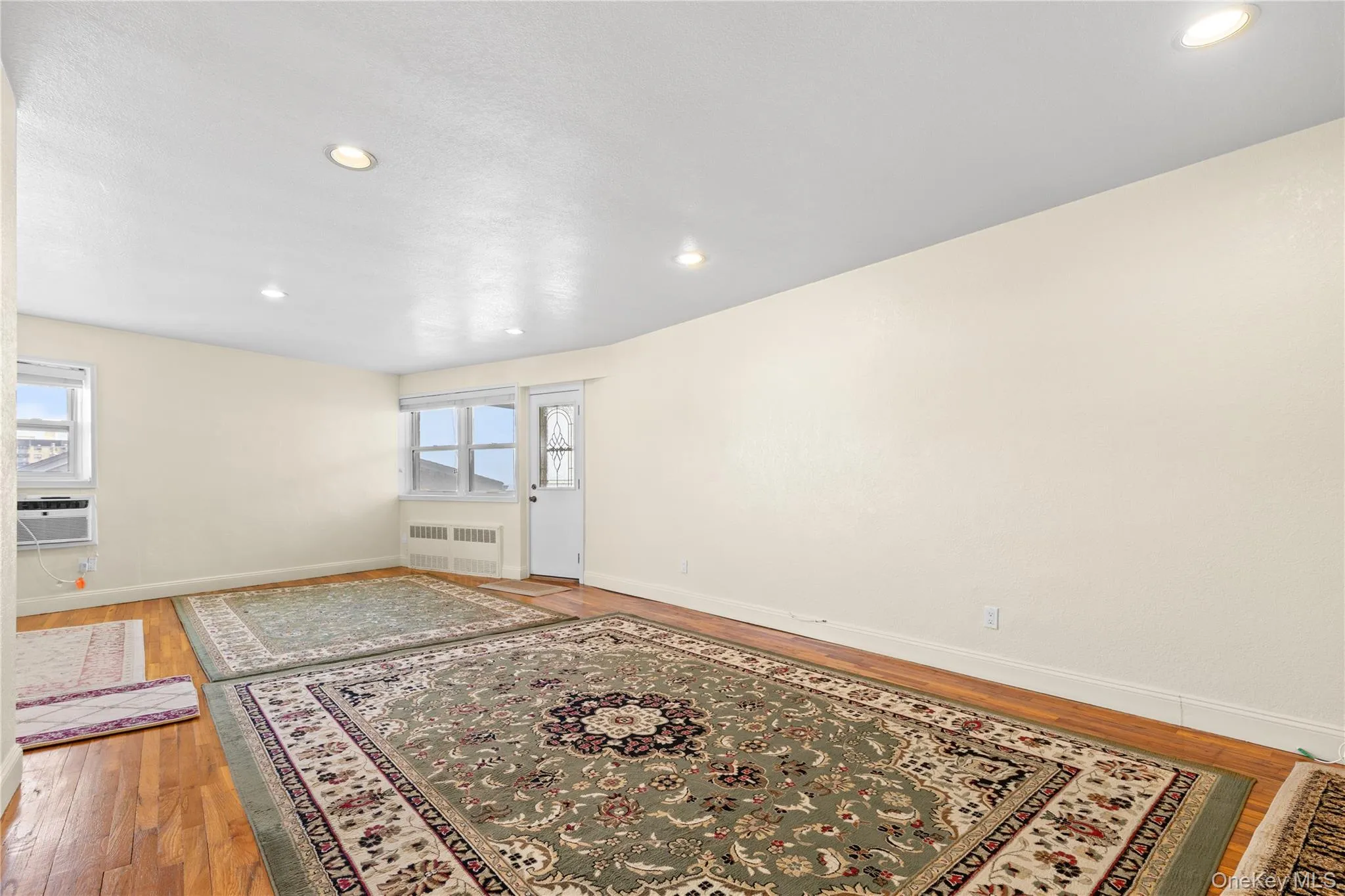 750 Shore Road, Long Beach, NY, 1 Bedroom Bedrooms, 4 Rooms Rooms,1 BathroomBathrooms,Residential Lease,For Rent,Shore,0,1007956 750 Shore Road, Long Beach, NY, 1 Bedroom Bedrooms, 4 Rooms Rooms,1 BathroomBathrooms,Residential Lease,For Rent,Shore,0,1007956