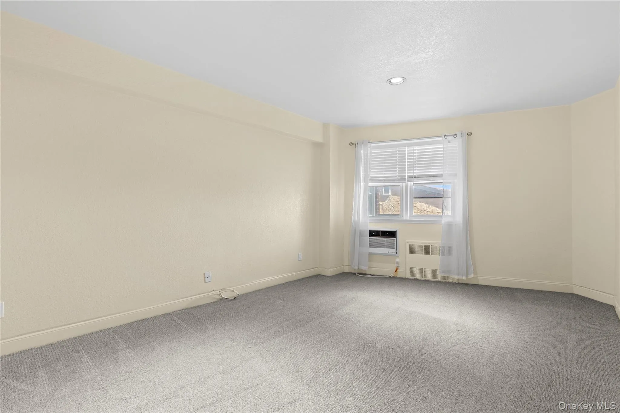 750 Shore Road, Long Beach, NY, 1 Bedroom Bedrooms, 4 Rooms Rooms,1 BathroomBathrooms,Residential Lease,For Rent,Shore,0,1007956 750 Shore Road, Long Beach, NY, 1 Bedroom Bedrooms, 4 Rooms Rooms,1 BathroomBathrooms,Residential Lease,For Rent,Shore,0,1007956
