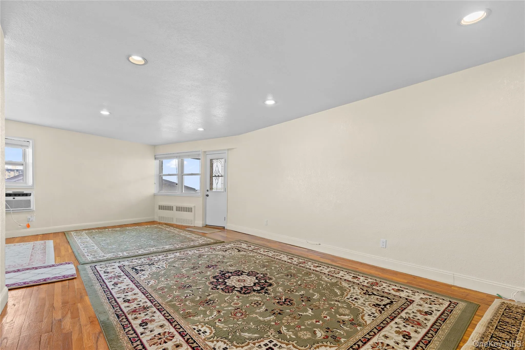 750 Shore Road, Long Beach, NY, 1 Bedroom Bedrooms, 4 Rooms Rooms,1 BathroomBathrooms,Residential Lease,For Rent,Shore,0,1007956 750 Shore Road, Long Beach, NY, 1 Bedroom Bedrooms, 4 Rooms Rooms,1 BathroomBathrooms,Residential Lease,For Rent,Shore,0,1007956