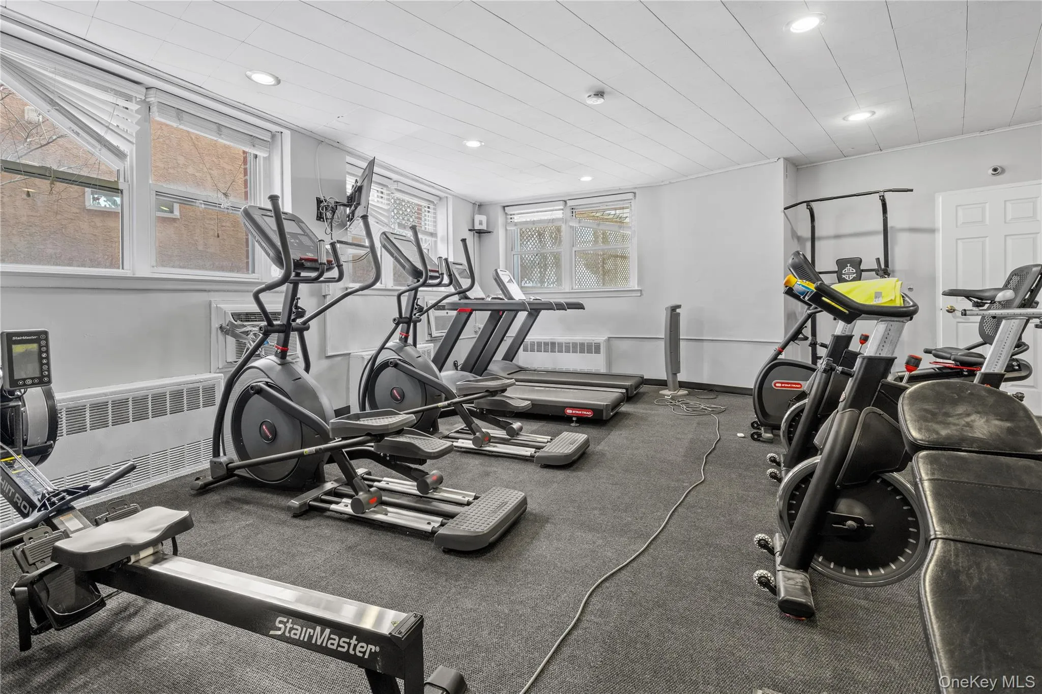 750 Shore Road, Long Beach, NY, 1 Bedroom Bedrooms, 4 Rooms Rooms,1 BathroomBathrooms,Residential Lease,For Rent,Shore,0,1007956 750 Shore Road, Long Beach, NY, 1 Bedroom Bedrooms, 4 Rooms Rooms,1 BathroomBathrooms,Residential Lease,For Rent,Shore,0,1007956
