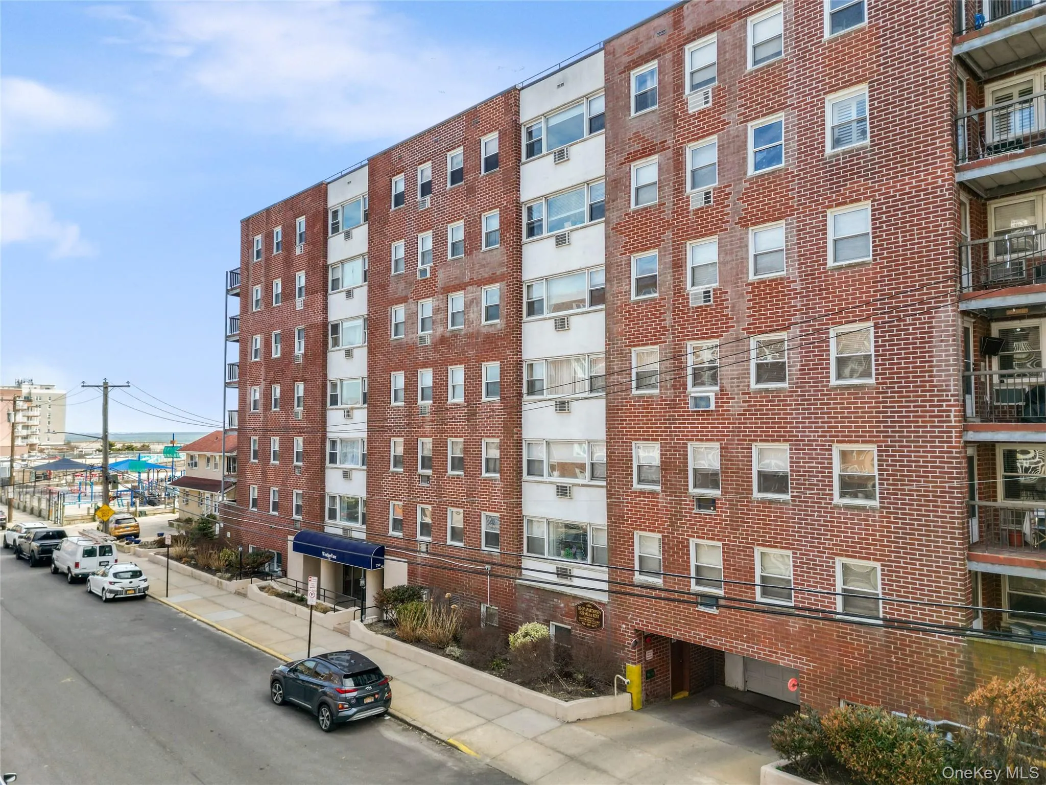 750 Shore Road, Long Beach, NY, 1 Bedroom Bedrooms, 4 Rooms Rooms,1 BathroomBathrooms,Residential Lease,For Rent,Shore,0,1007956 750 Shore Road, Long Beach, NY, 1 Bedroom Bedrooms, 4 Rooms Rooms,1 BathroomBathrooms,Residential Lease,For Rent,Shore,0,1007956