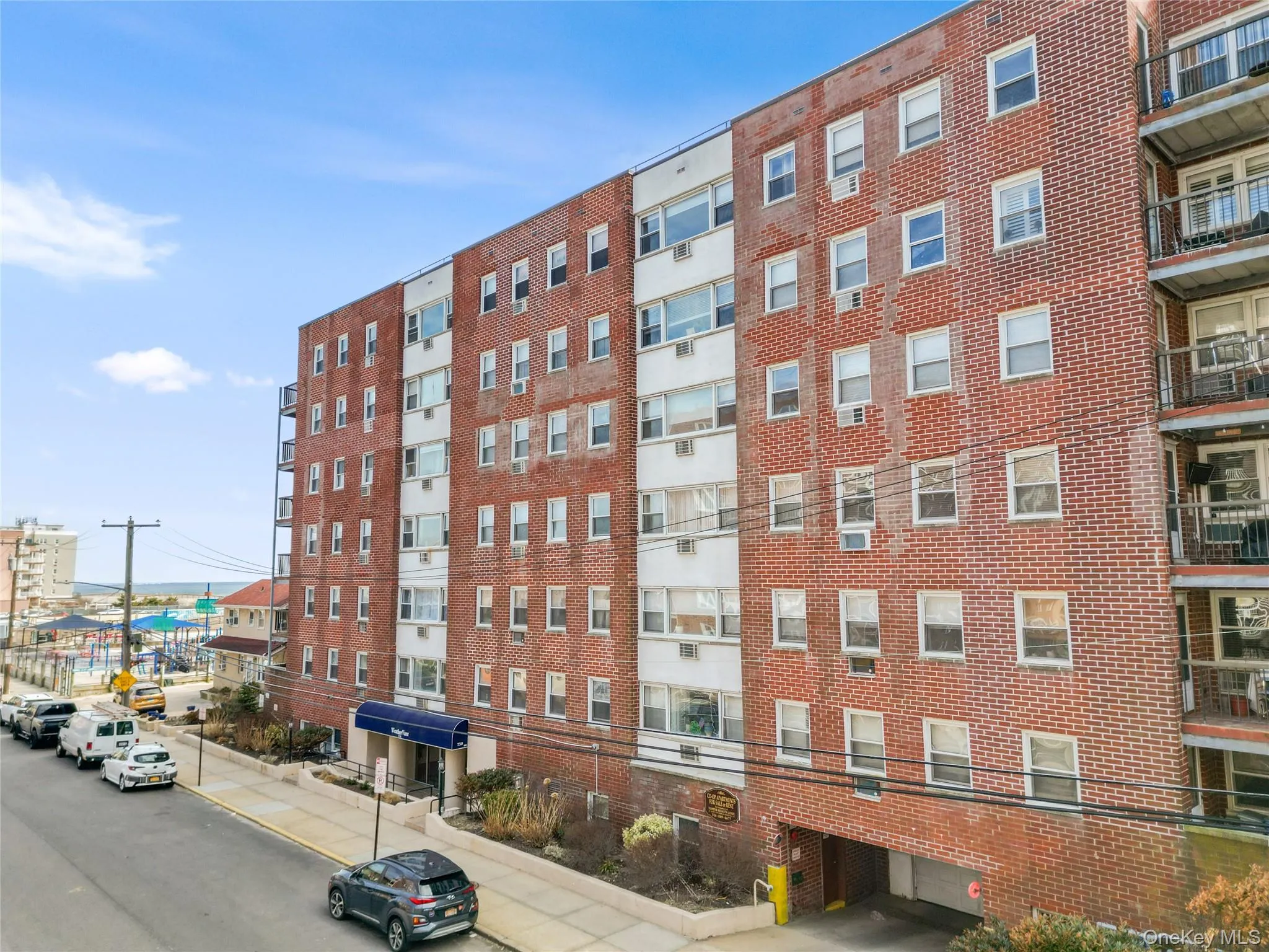 750 Shore Road, Long Beach, NY, 1 Bedroom Bedrooms, 4 Rooms Rooms,1 BathroomBathrooms,Residential Lease,For Rent,Shore,0,1007956 750 Shore Road, Long Beach, NY, 1 Bedroom Bedrooms, 4 Rooms Rooms,1 BathroomBathrooms,Residential Lease,For Rent,Shore,0,1007956