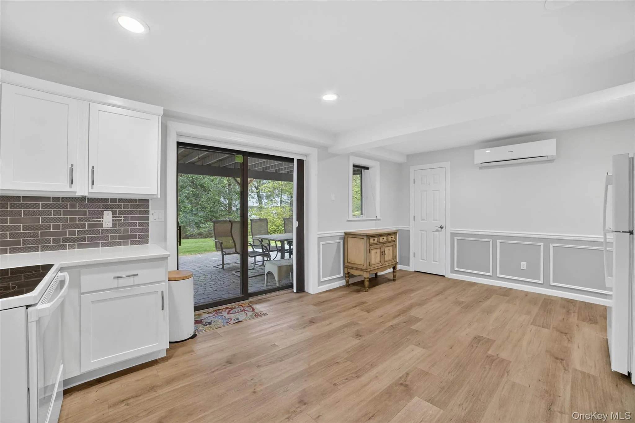 28 Lakeview Drive, Yorktown, NY, 1 Bedroom Bedrooms, 3 Rooms Rooms,1 BathroomBathrooms,Residential Lease,For Rent,Lakeview,0,1007958 28 Lakeview Drive, Yorktown, NY, 1 Bedroom Bedrooms, 3 Rooms Rooms,1 BathroomBathrooms,Residential Lease,For Rent,Lakeview,0,1007958