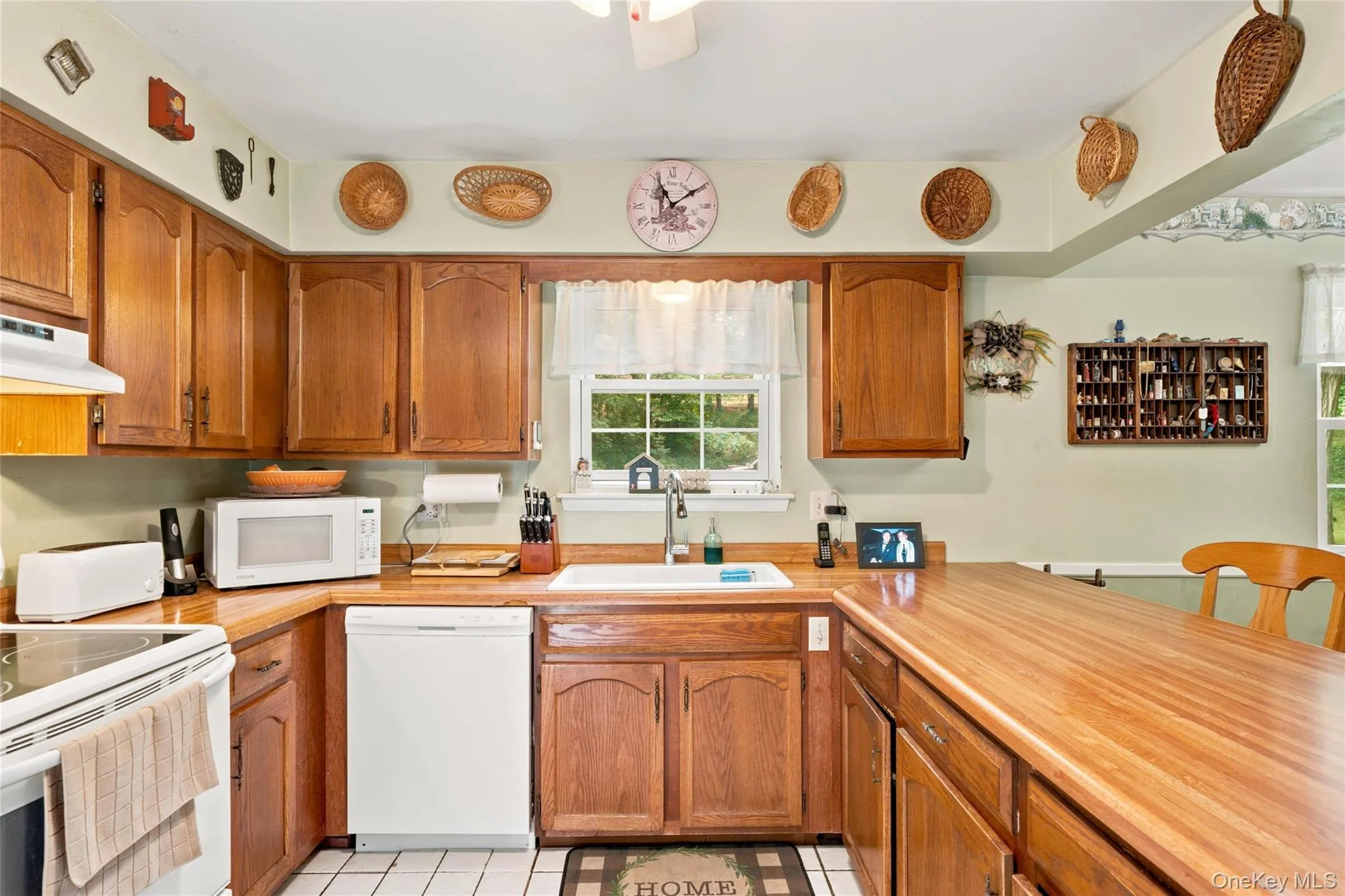 228 Mombasha Road, Monroe, NY, 4 Bedrooms Bedrooms, 8 Rooms Rooms,2 BathroomsBathrooms,Residential,For Rent,Mombasha,0,1007960 228 Mombasha Road, Monroe, NY, 4 Bedrooms Bedrooms, 8 Rooms Rooms,2 BathroomsBathrooms,Residential,For Rent,Mombasha,0,1007960