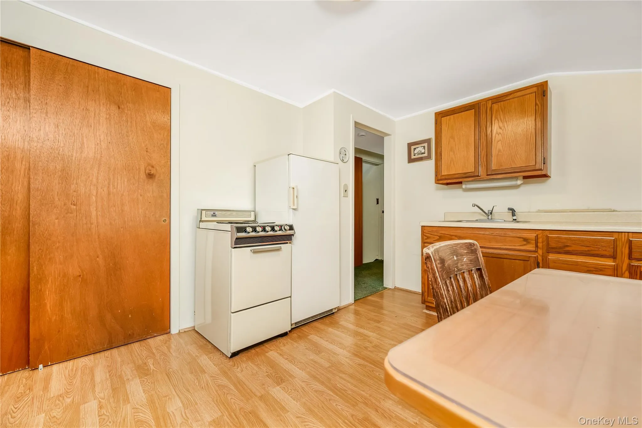 20 Flagstone Lane, Hempstead, NY, 6 Bedrooms Bedrooms, 9 Rooms Rooms,2 BathroomsBathrooms,Residential,For Rent,Flagstone,0,1007962 20 Flagstone Lane, Hempstead, NY, 6 Bedrooms Bedrooms, 9 Rooms Rooms,2 BathroomsBathrooms,Residential,For Rent,Flagstone,0,1007962