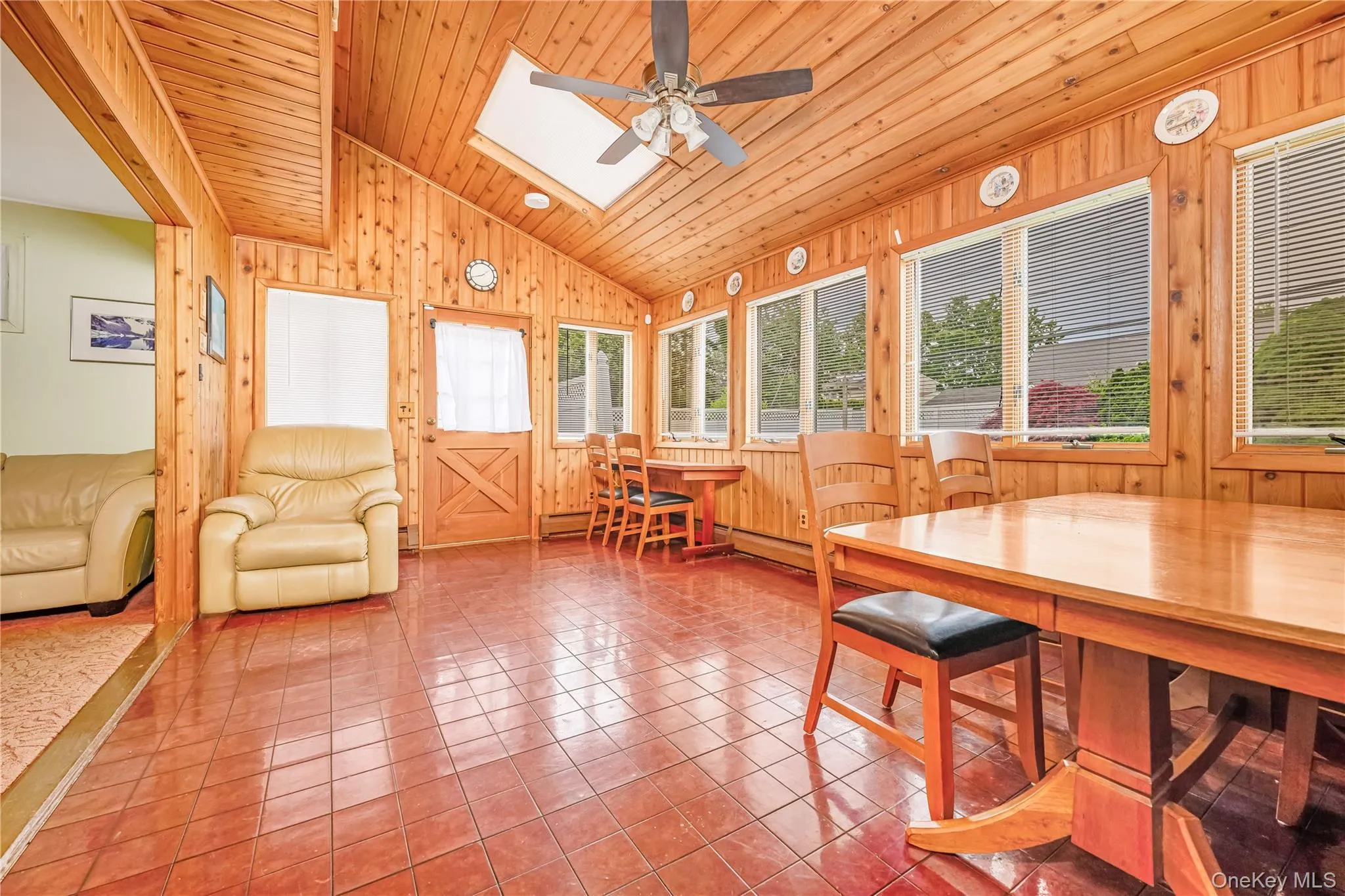 20 Flagstone Lane, Hempstead, NY, 6 Bedrooms Bedrooms, 9 Rooms Rooms,2 BathroomsBathrooms,Residential,For Rent,Flagstone,0,1007962 20 Flagstone Lane, Hempstead, NY, 6 Bedrooms Bedrooms, 9 Rooms Rooms,2 BathroomsBathrooms,Residential,For Rent,Flagstone,0,1007962