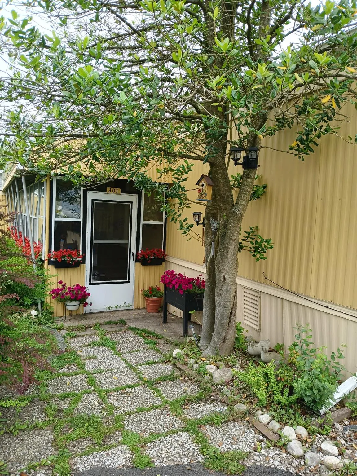 301 3rd Avenue, Middletown, NY, 2 Bedrooms Bedrooms, 4 Rooms Rooms,2 BathroomsBathrooms,Residential,For Rent,3rd Avenue,0,1007968 301 3rd Avenue, Middletown, NY, 2 Bedrooms Bedrooms, 4 Rooms Rooms,2 BathroomsBathrooms,Residential,For Rent,3rd Avenue,0,1007968