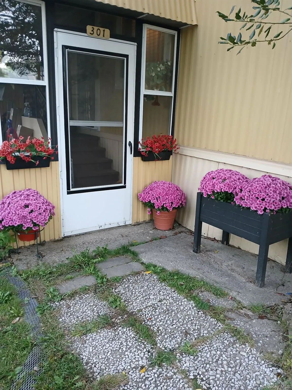 301 3rd Avenue, Middletown, NY, 2 Bedrooms Bedrooms, 4 Rooms Rooms,2 BathroomsBathrooms,Residential,For Rent,3rd Avenue,0,1007968 301 3rd Avenue, Middletown, NY, 2 Bedrooms Bedrooms, 4 Rooms Rooms,2 BathroomsBathrooms,Residential,For Rent,3rd Avenue,0,1007968