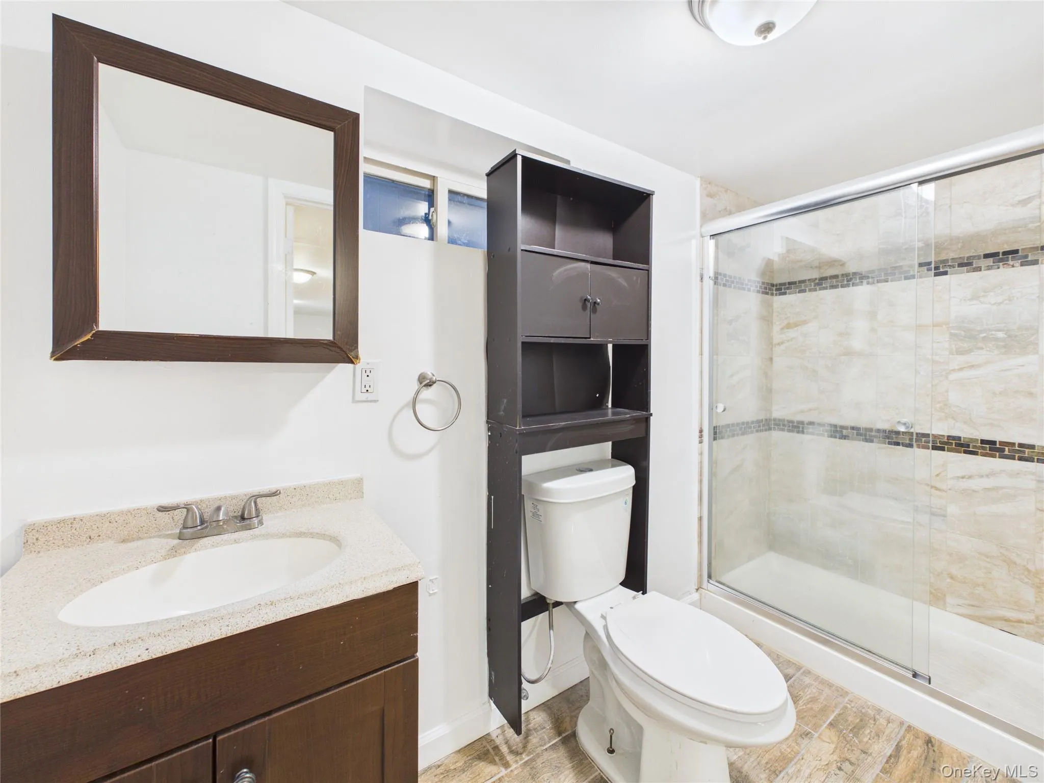 9 Ferndale Drive, Oyster Bay, NY, 3 Bedrooms Bedrooms, 6 Rooms Rooms,2 BathroomsBathrooms,Residential Lease,For Rent,Ferndale,0,1007970 9 Ferndale Drive, Oyster Bay, NY, 3 Bedrooms Bedrooms, 6 Rooms Rooms,2 BathroomsBathrooms,Residential Lease,For Rent,Ferndale,0,1007970