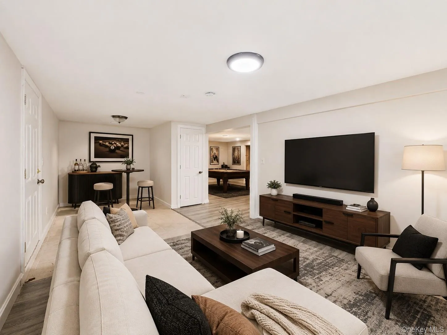 9 Ferndale Drive, Oyster Bay, NY, 3 Bedrooms Bedrooms, 6 Rooms Rooms,2 BathroomsBathrooms,Residential Lease,For Rent,Ferndale,0,1007970 9 Ferndale Drive, Oyster Bay, NY, 3 Bedrooms Bedrooms, 6 Rooms Rooms,2 BathroomsBathrooms,Residential Lease,For Rent,Ferndale,0,1007970