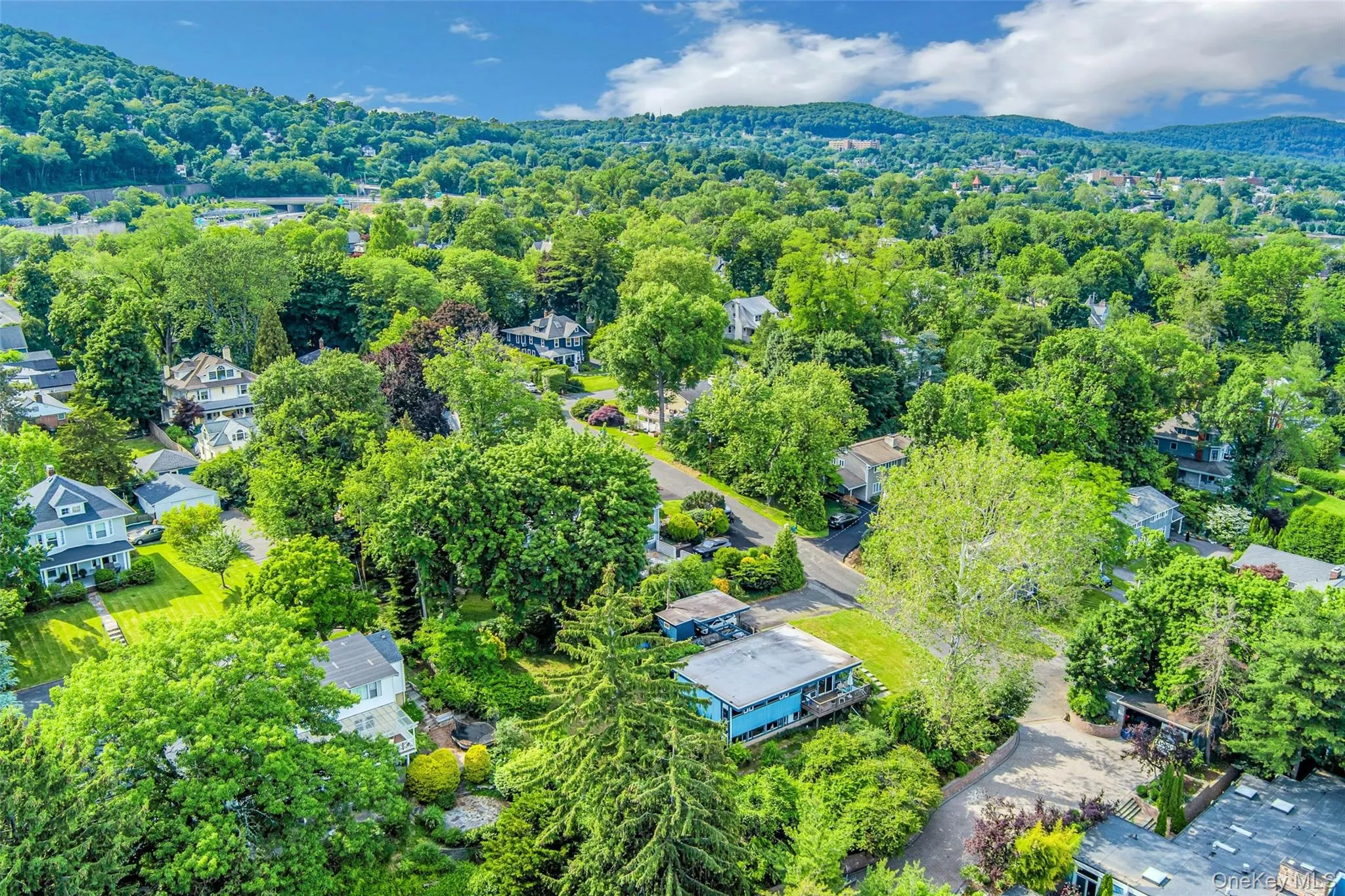 8 Edgewater Lane, Orangetown, NY, 3 Bedrooms Bedrooms, 10 Rooms Rooms,2 BathroomsBathrooms,Residential,For Rent,Edgewater,0,1007972 8 Edgewater Lane, Orangetown, NY, 3 Bedrooms Bedrooms, 10 Rooms Rooms,2 BathroomsBathrooms,Residential,For Rent,Edgewater,0,1007972