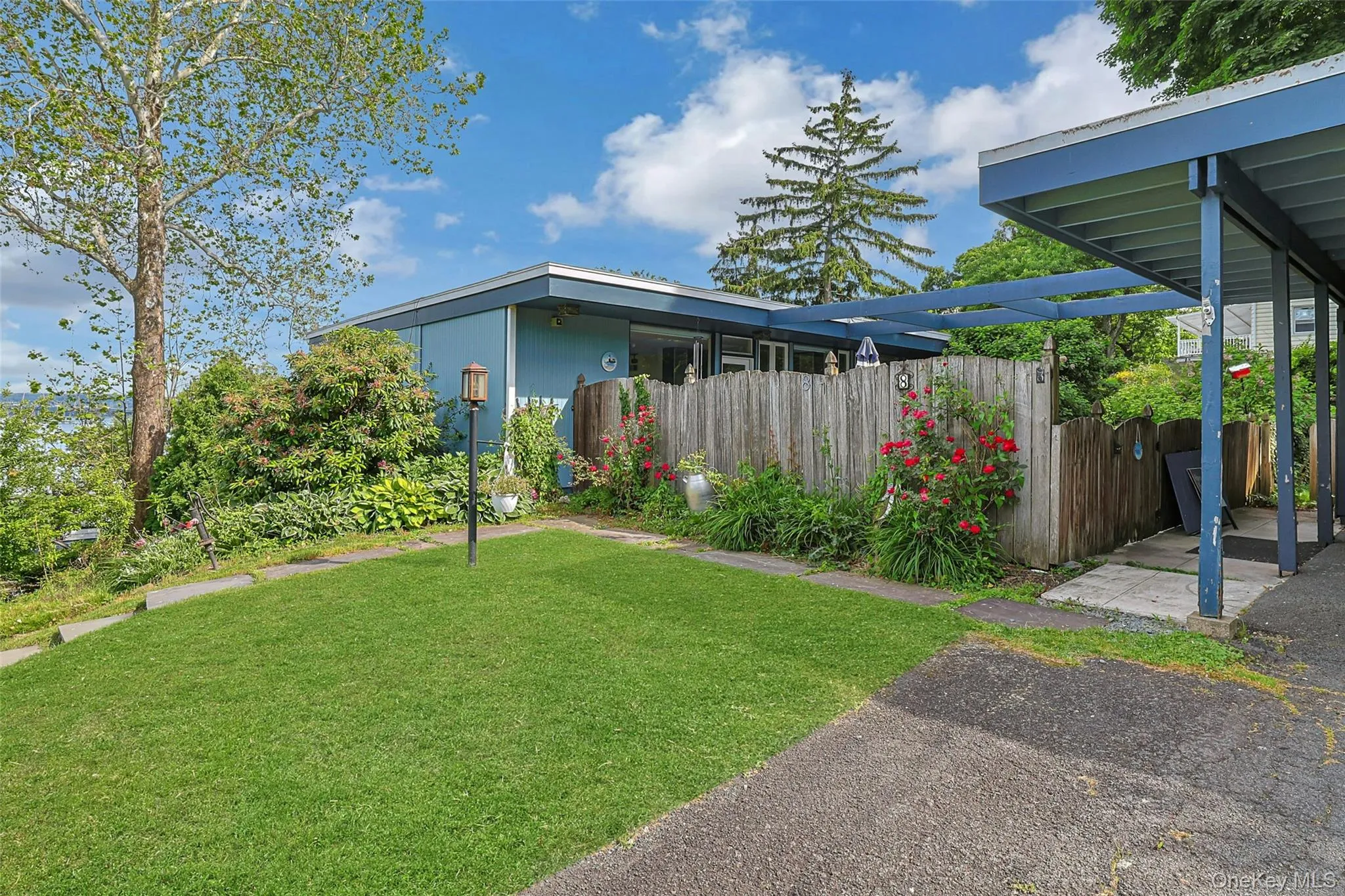 8 Edgewater Lane, Orangetown, NY, 3 Bedrooms Bedrooms, 10 Rooms Rooms,2 BathroomsBathrooms,Residential,For Rent,Edgewater,0,1007972 8 Edgewater Lane, Orangetown, NY, 3 Bedrooms Bedrooms, 10 Rooms Rooms,2 BathroomsBathrooms,Residential,For Rent,Edgewater,0,1007972