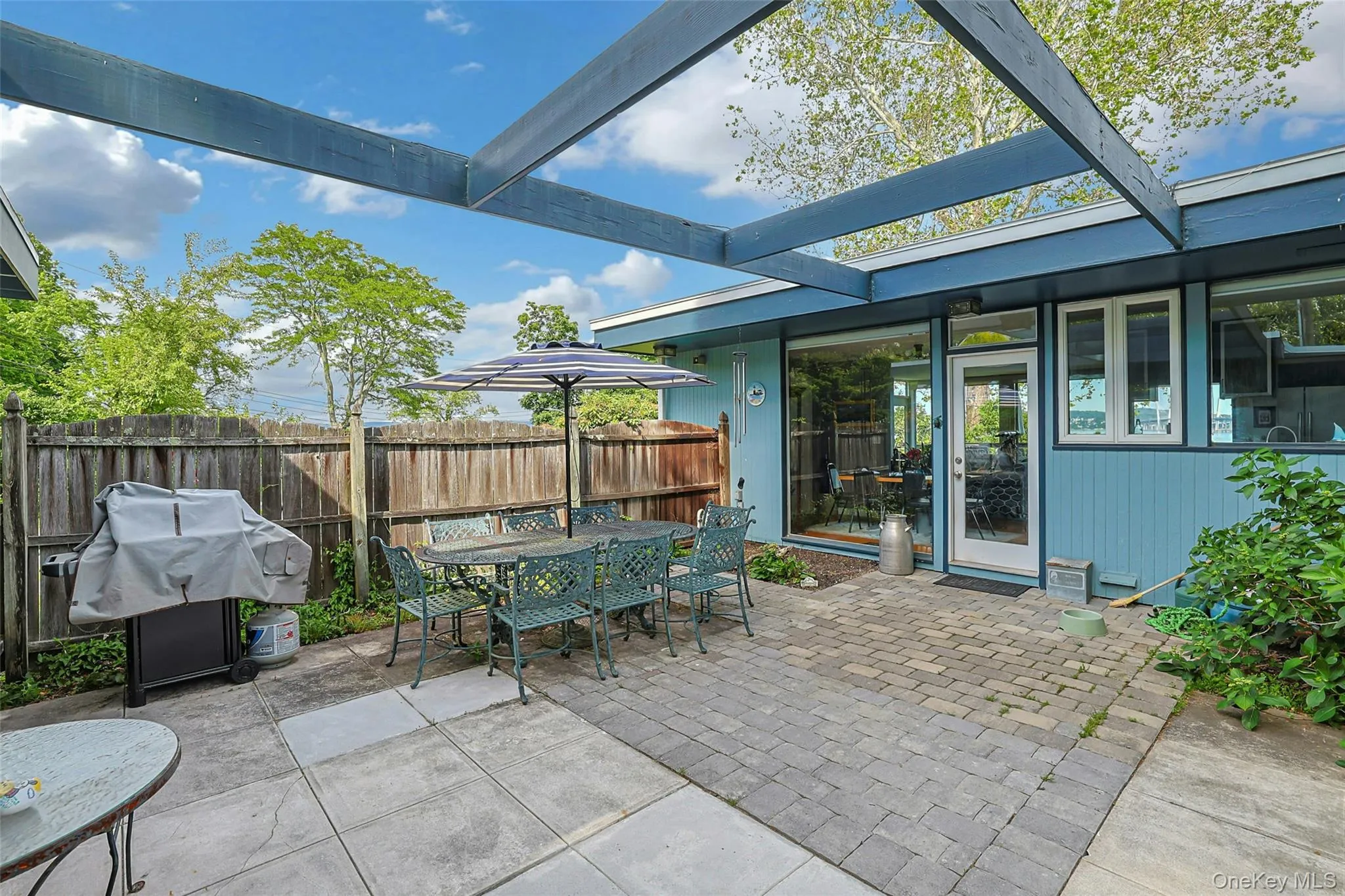 8 Edgewater Lane, Orangetown, NY, 3 Bedrooms Bedrooms, 10 Rooms Rooms,2 BathroomsBathrooms,Residential,For Rent,Edgewater,0,1007972 8 Edgewater Lane, Orangetown, NY, 3 Bedrooms Bedrooms, 10 Rooms Rooms,2 BathroomsBathrooms,Residential,For Rent,Edgewater,0,1007972
