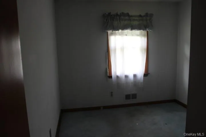29 Orchard Street, Clarkstown, NY, 4 Bedrooms Bedrooms, 6 Rooms Rooms,1 BathroomBathrooms,Residential,For Rent,Orchard,0,1007975 29 Orchard Street, Clarkstown, NY, 4 Bedrooms Bedrooms, 6 Rooms Rooms,1 BathroomBathrooms,Residential,For Rent,Orchard,0,1007975