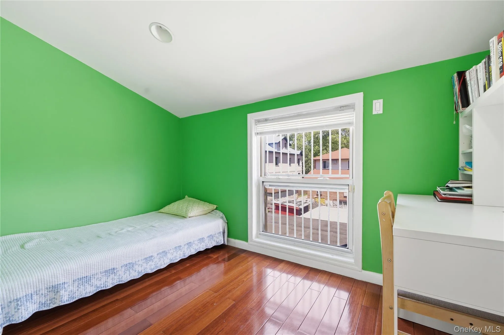 206-59 46th Avenue, New York, NY, 3 Bedrooms Bedrooms, 9 Rooms Rooms,2 BathroomsBathrooms,Residential,For Rent,46th,0,1007977 206-59 46th Avenue, New York, NY, 3 Bedrooms Bedrooms, 9 Rooms Rooms,2 BathroomsBathrooms,Residential,For Rent,46th,0,1007977