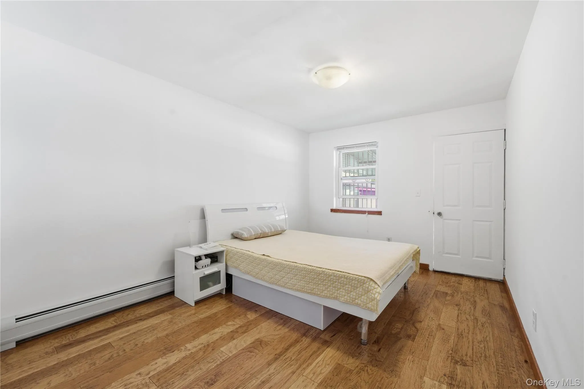 206-59 46th Avenue, New York, NY, 3 Bedrooms Bedrooms, 9 Rooms Rooms,2 BathroomsBathrooms,Residential,For Rent,46th,0,1007977 206-59 46th Avenue, New York, NY, 3 Bedrooms Bedrooms, 9 Rooms Rooms,2 BathroomsBathrooms,Residential,For Rent,46th,0,1007977