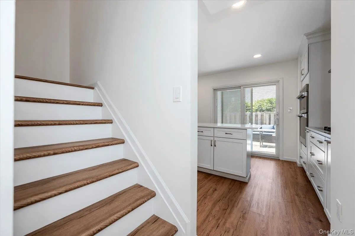 95 Aspen Drive, Oyster Bay, NY, 3 Bedrooms Bedrooms, 6 Rooms Rooms,2 BathroomsBathrooms,Residential,For Rent,Aspen,0,1007979 95 Aspen Drive, Oyster Bay, NY, 3 Bedrooms Bedrooms, 6 Rooms Rooms,2 BathroomsBathrooms,Residential,For Rent,Aspen,0,1007979