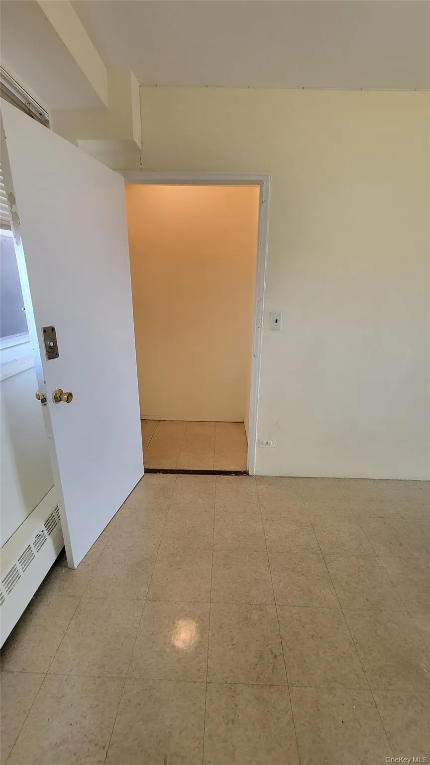 97-07 63rd Road, New York, NY, 1 Bedroom Bedrooms, 3 Rooms Rooms,1 BathroomBathrooms,Residential Lease,For Rent,63rd,0,1007981 97-07 63rd Road, New York, NY, 1 Bedroom Bedrooms, 3 Rooms Rooms,1 BathroomBathrooms,Residential Lease,For Rent,63rd,0,1007981