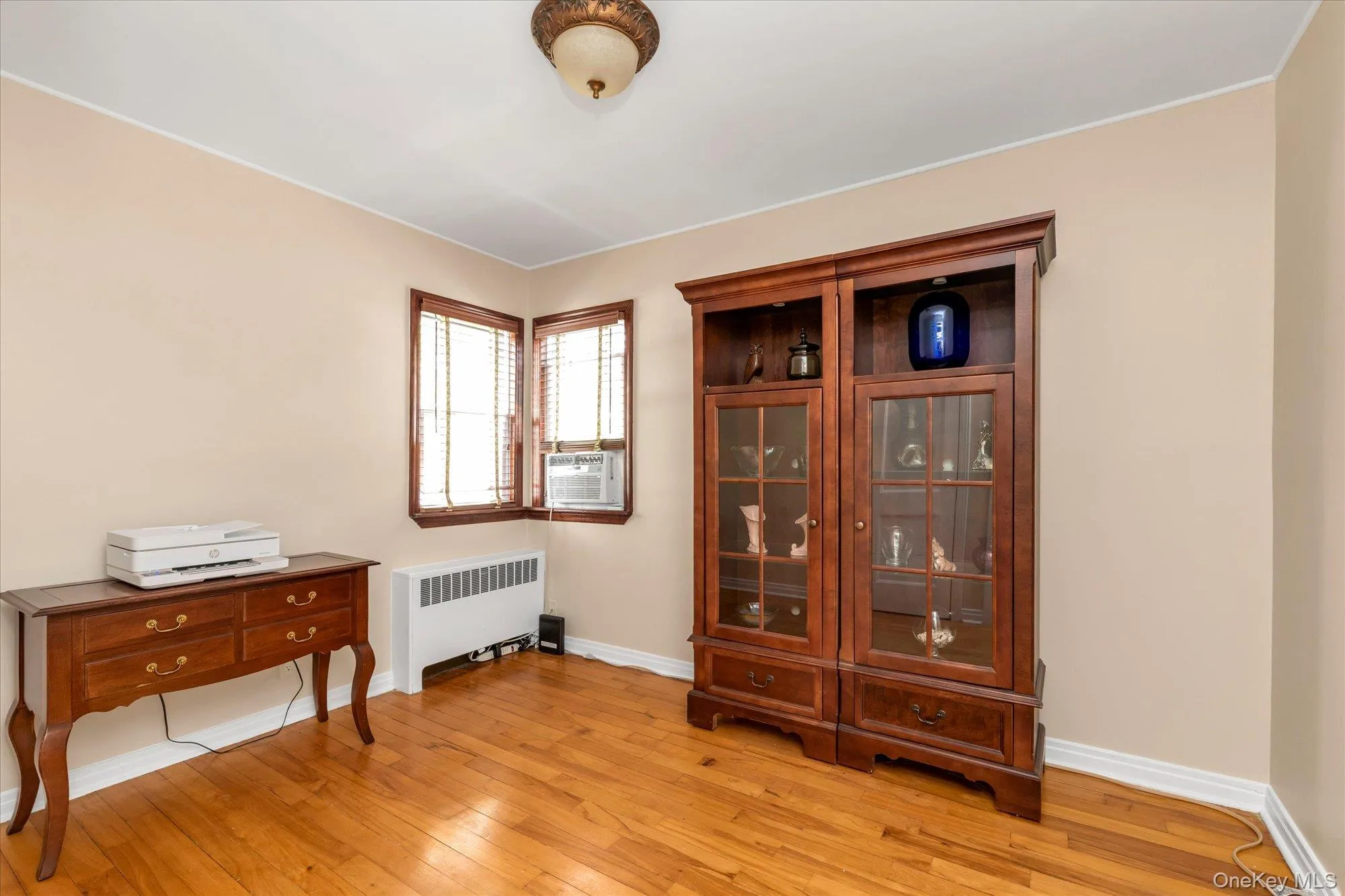 2 Inwood Road, Glen Cove, NY, 4 Bedrooms Bedrooms, 7 Rooms Rooms,2 BathroomsBathrooms,Residential,For Rent,Inwood,0,1007985 2 Inwood Road, Glen Cove, NY, 4 Bedrooms Bedrooms, 7 Rooms Rooms,2 BathroomsBathrooms,Residential,For Rent,Inwood,0,1007985
