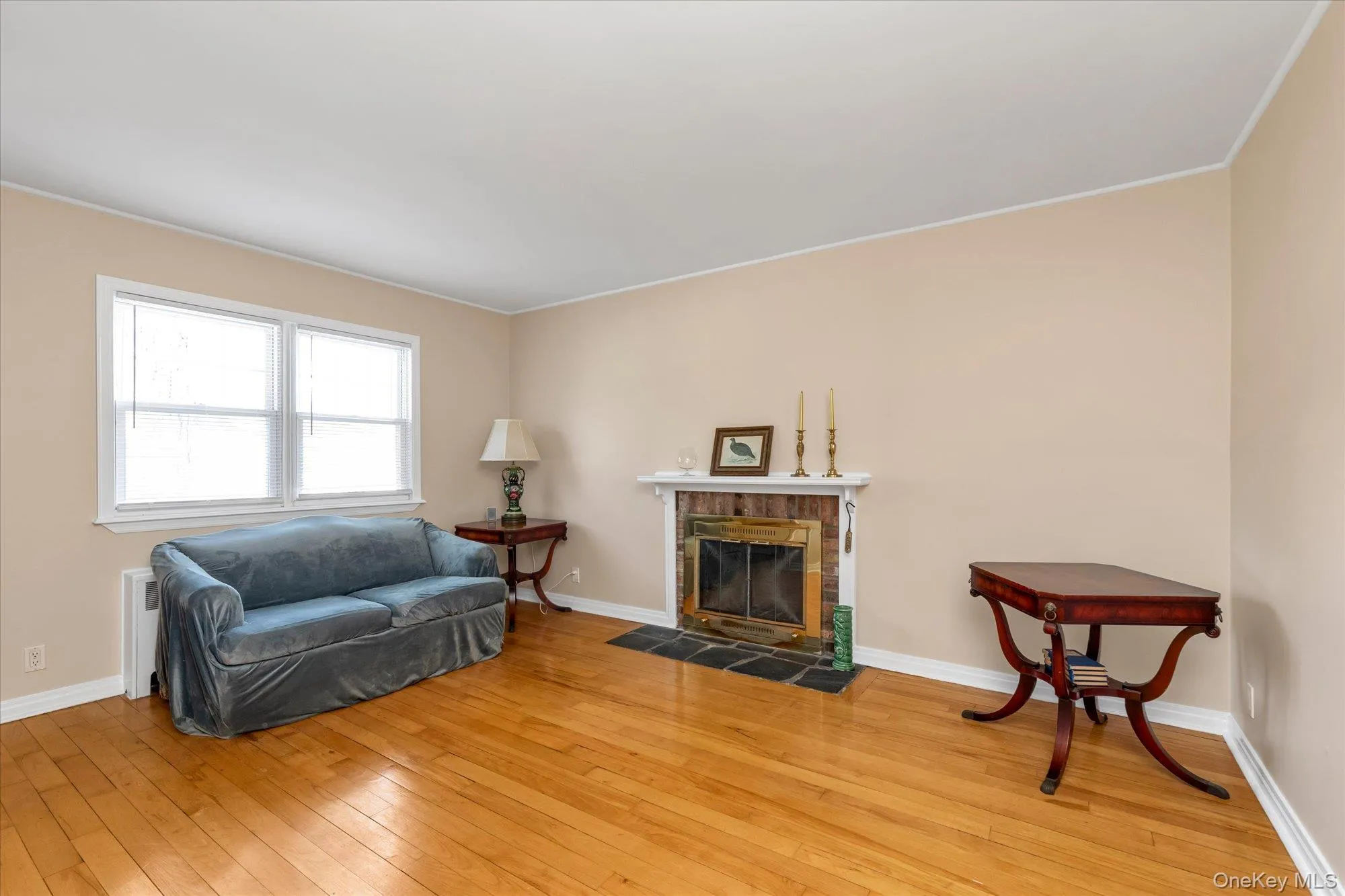 2 Inwood Road, Glen Cove, NY, 4 Bedrooms Bedrooms, 7 Rooms Rooms,2 BathroomsBathrooms,Residential,For Rent,Inwood,0,1007985 2 Inwood Road, Glen Cove, NY, 4 Bedrooms Bedrooms, 7 Rooms Rooms,2 BathroomsBathrooms,Residential,For Rent,Inwood,0,1007985